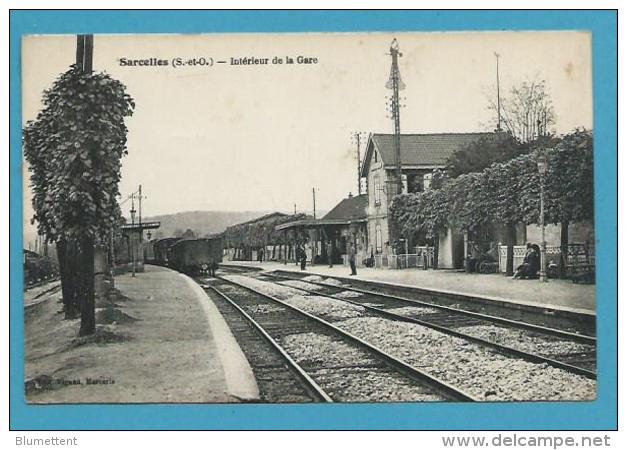 CPA - Chemin De Fer Train Intérieur De La Gare SARCELLES 95 - Sarcelles