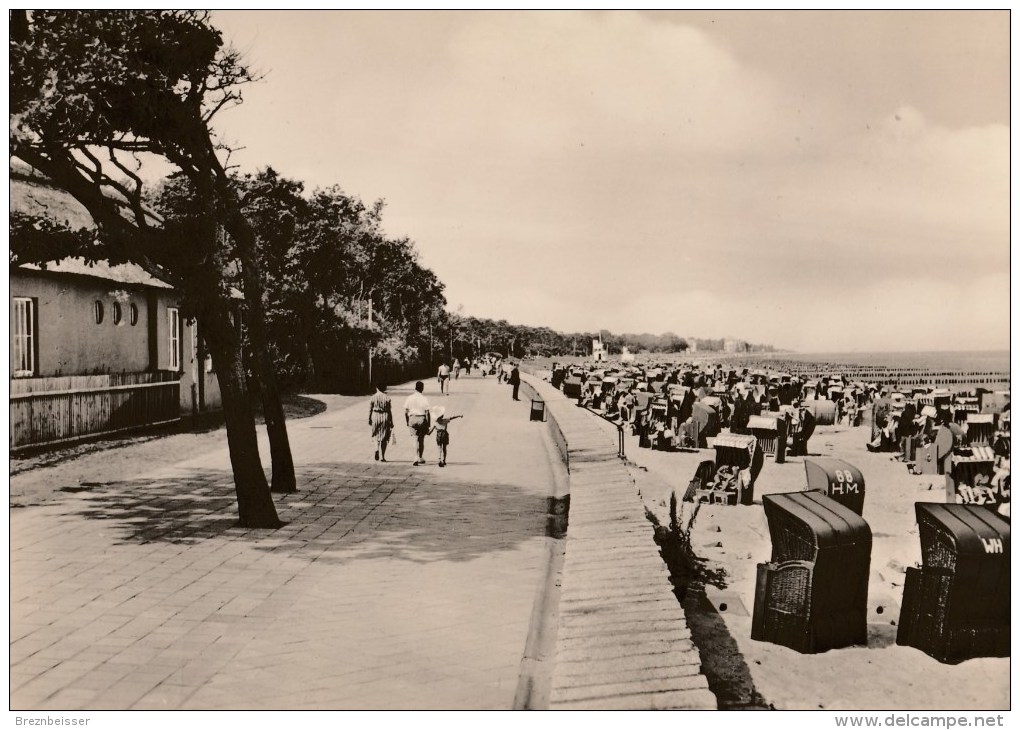 AK Ostseebad KÜHLUNGSBORN -Strandpromenade- Karte Gel. - Kuehlungsborn