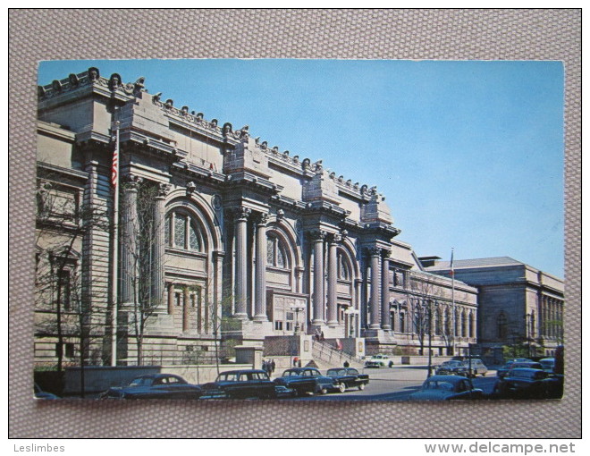 Metropolitan Museum Of Art. Fifth Avenue At 82nd Street. New York City. - Museos