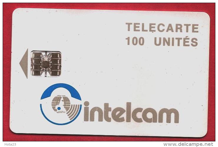 CAMEROON-AFRIQUE TELECARTE / PHONECARD .. CAMEROUN 100 Unit  LOGO (LOT - Z = 102) - Cameroun