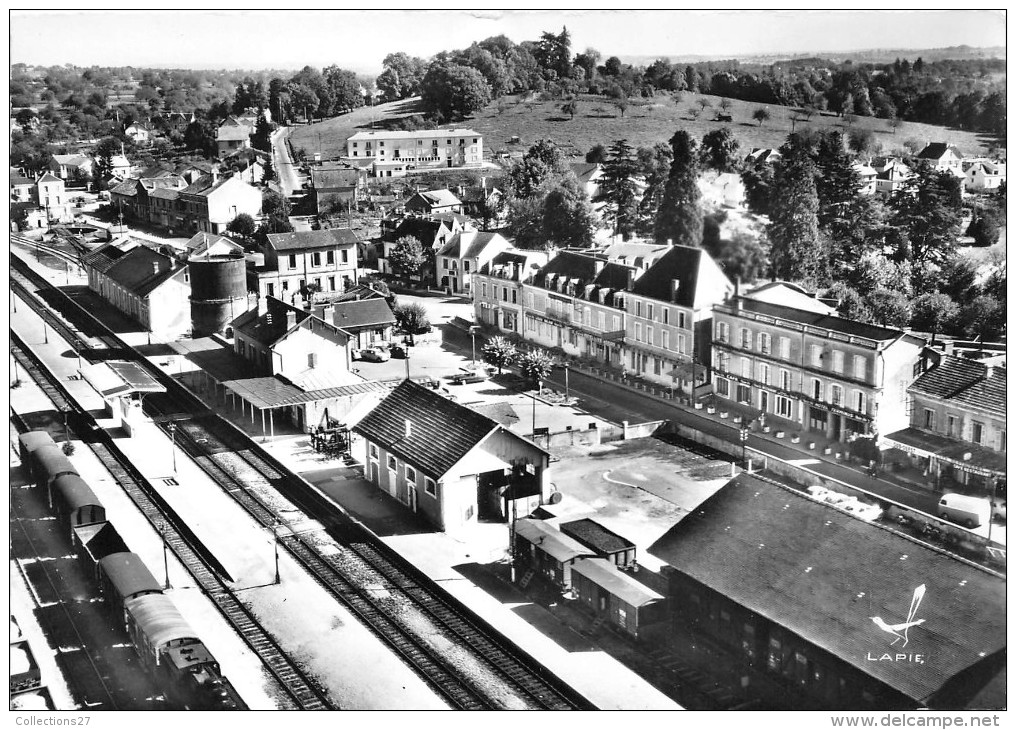 24- THIVIERS- VUE DU CIEL, QUARTIER DE LA GARE - Thiviers