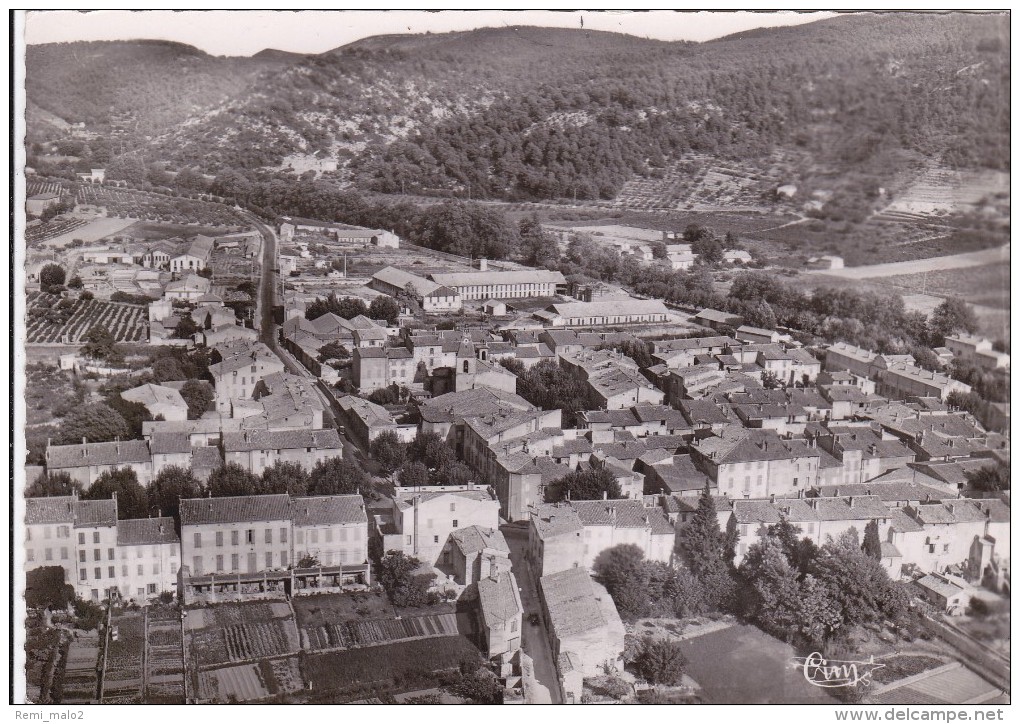 CPSM      St ZACHARIE 83  Vue Générale Aérienne - Saint-Zacharie