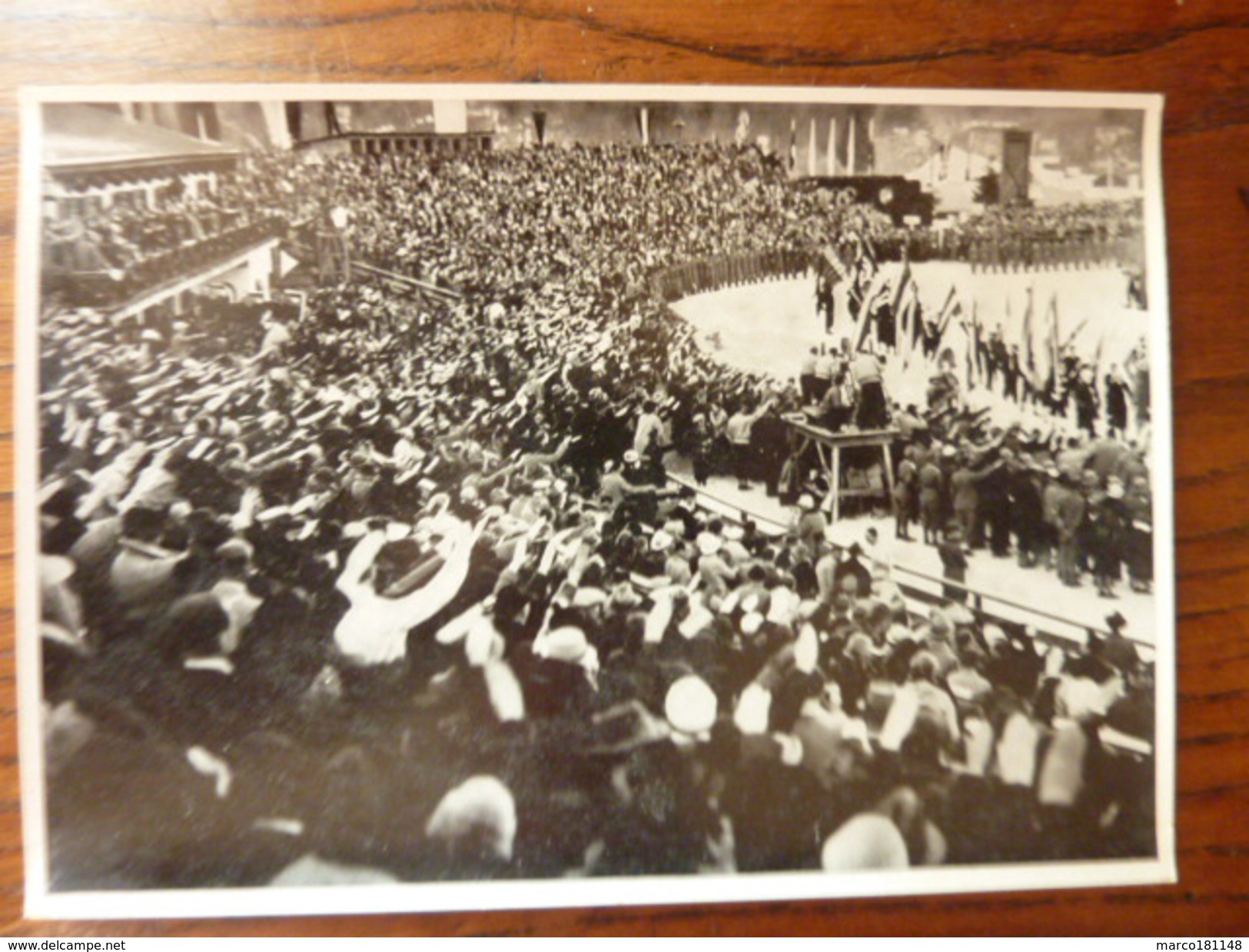 OLYMPIA 1936 - Band 1 - Bild Nr 82 Gruppe 55 - Fête De Fin Des Jeux, Défilé Des Drapeaux - Sport