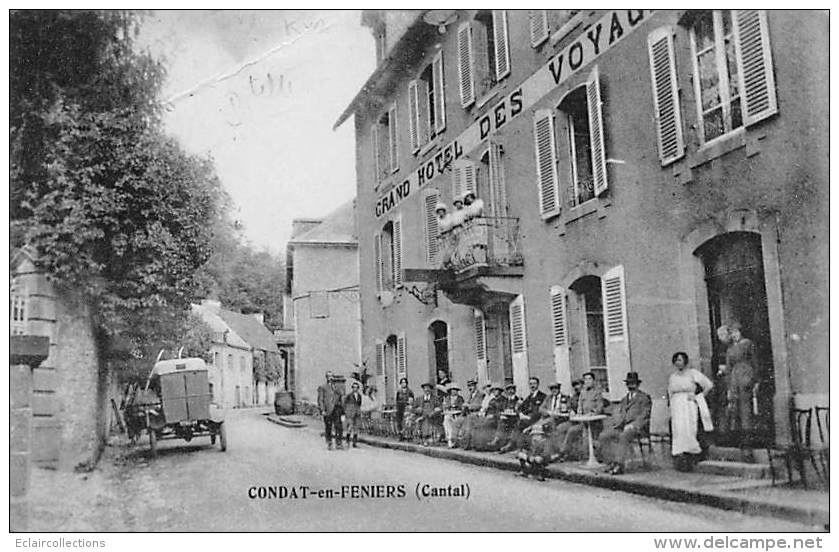 Condat En Feniers      15     Hôtel De Voyageurs. Delépine-Floret - Condat