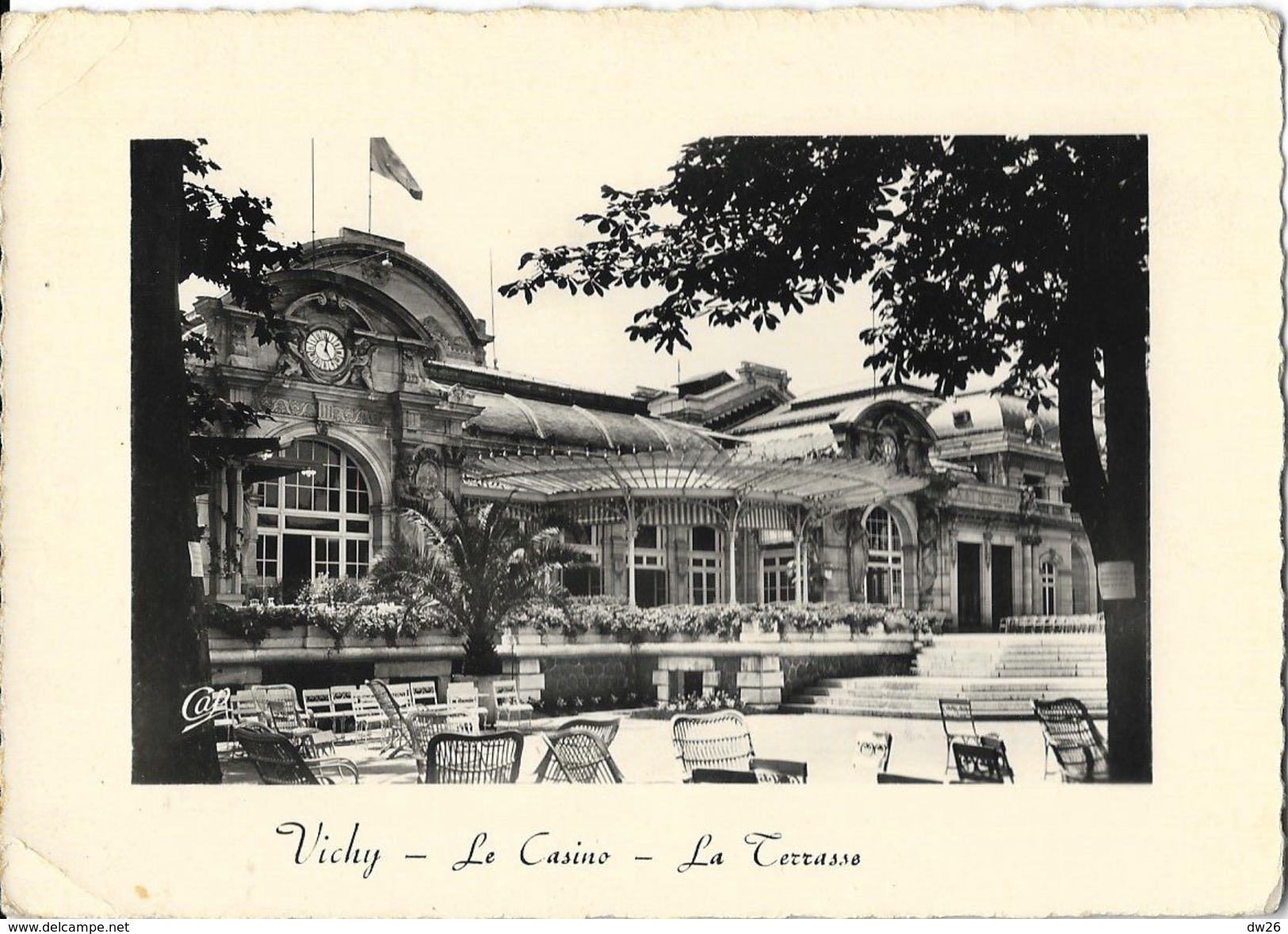 Vichy - Le Casino En 1963 - La Terrasse, La Verrière - Carte CAP De Luxe N° 1377 - Casinos