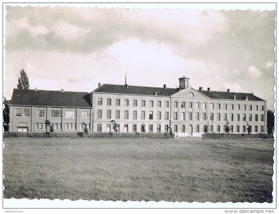 Torhout: Sint-Jozefsinstituut ; Hoofdgebouw ( 2 Scans) - Torhout