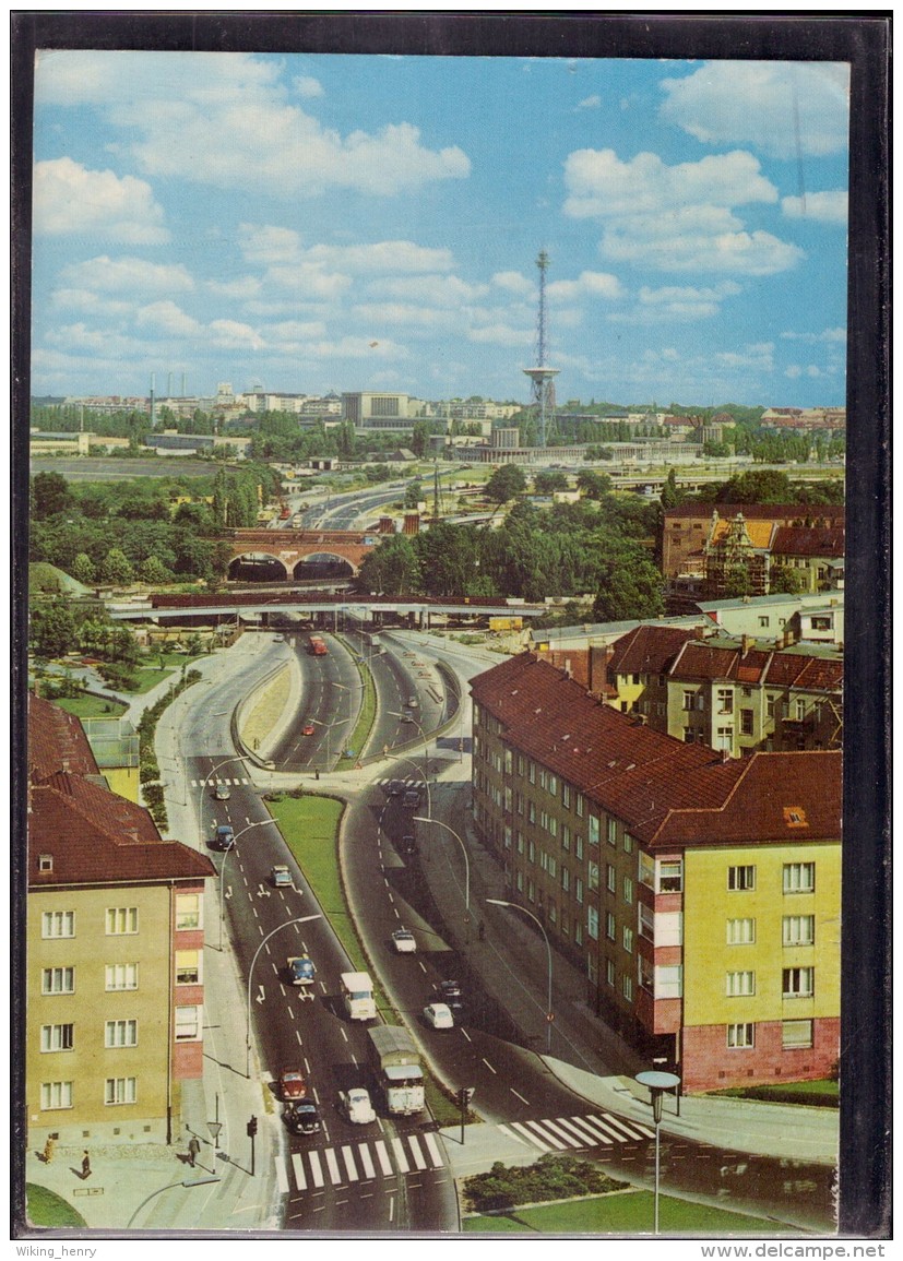Berlin Halensee - Stadtautobahn Mit Funkturm - Halensee