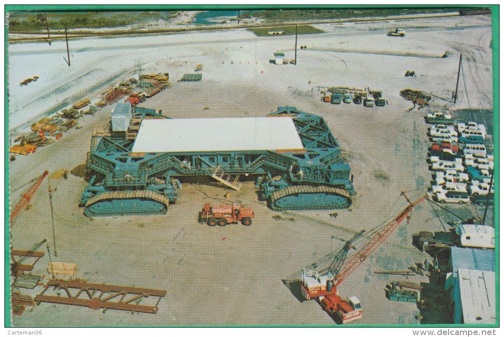 Etats Unis - John F. Kennedy Space Center - Aerial View Of Crawler-Transporter - Bradenton