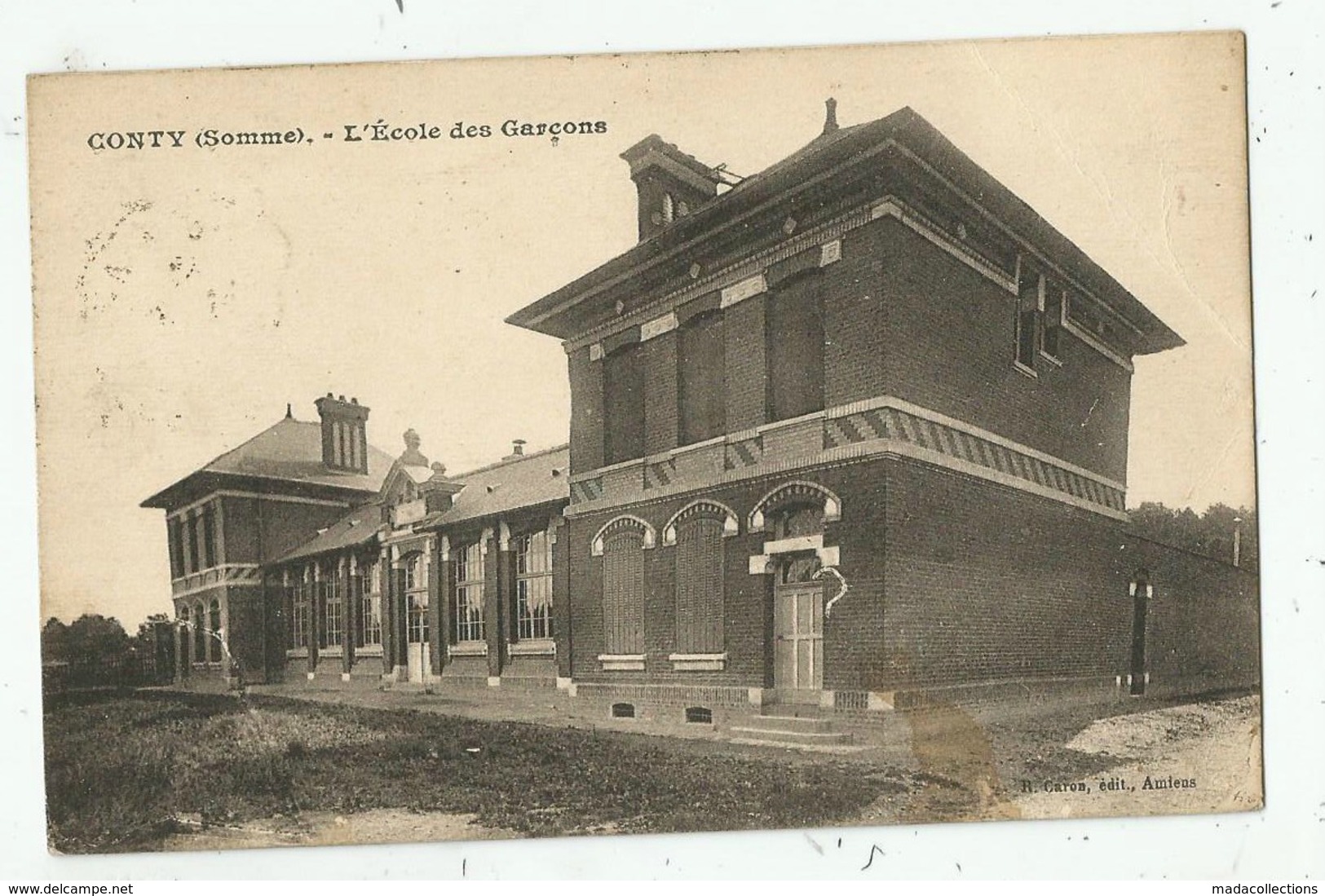 Conty  (80.Somme) L'Ecole Des Garçons - Conty