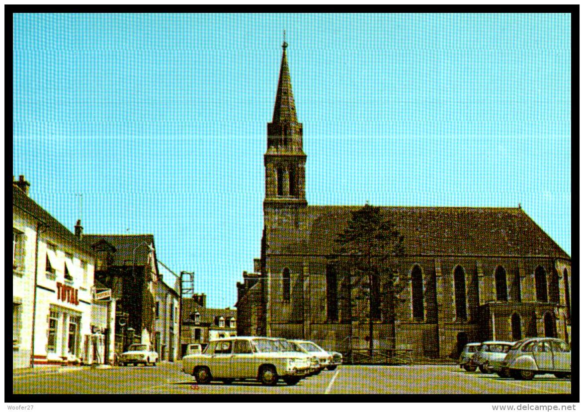 CPM LOUDEAC , Place Et Station Essence TOTAL - Loudéac