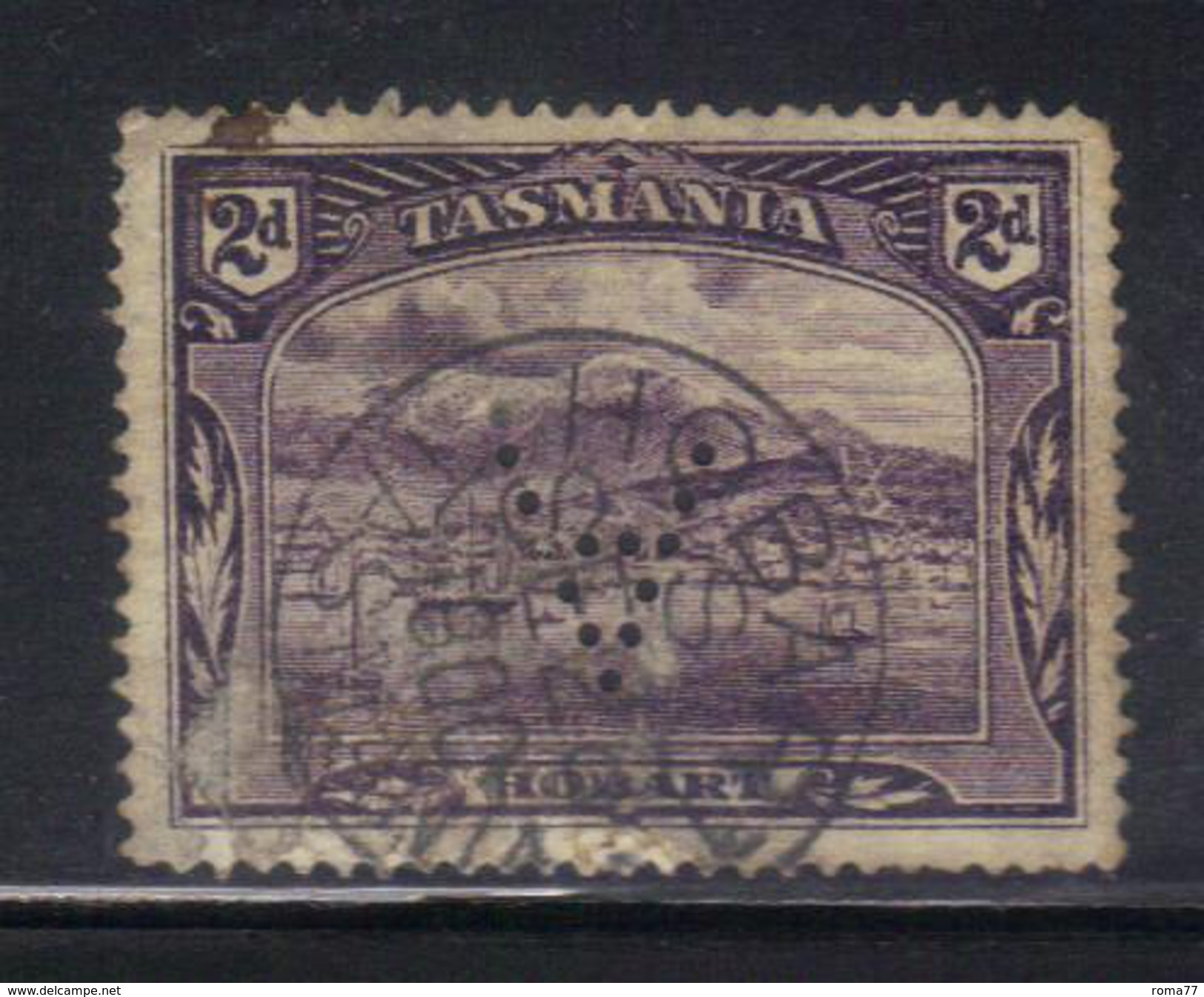 T1926 - TASMANIA 2 Pence Wmk TAS Used . Punctured A . Fold - Used Stamps