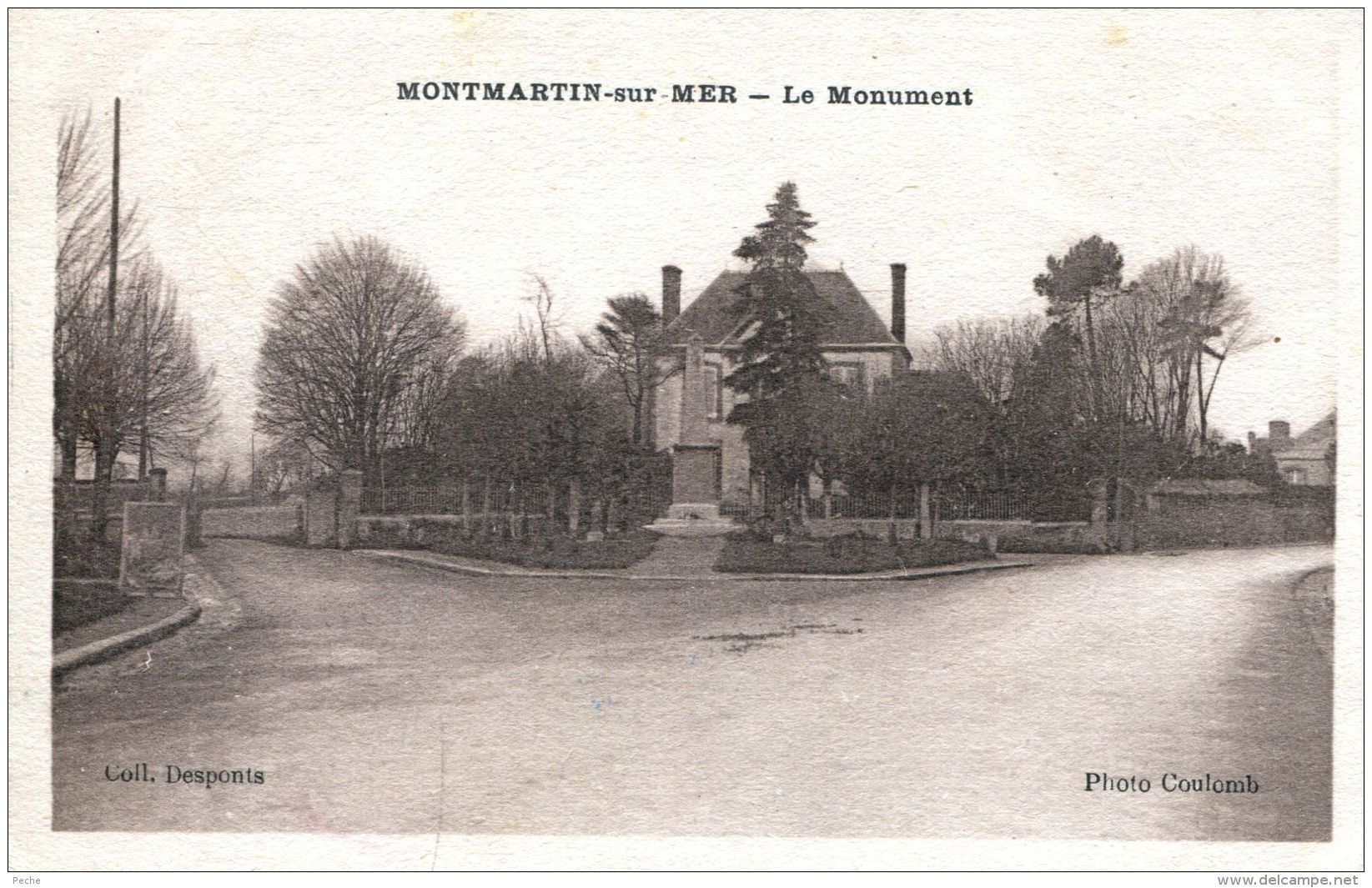 N°32857 -cpa Montmartin Sur Mer -le Monument- - Montmartin Sur Mer