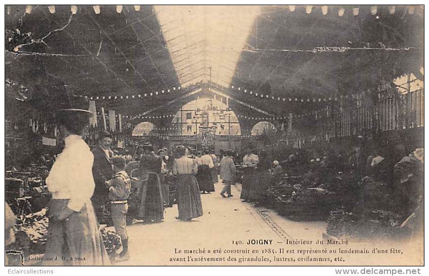 Joigny        89       Intérieur Du Marché    (voir Scan) - Joigny