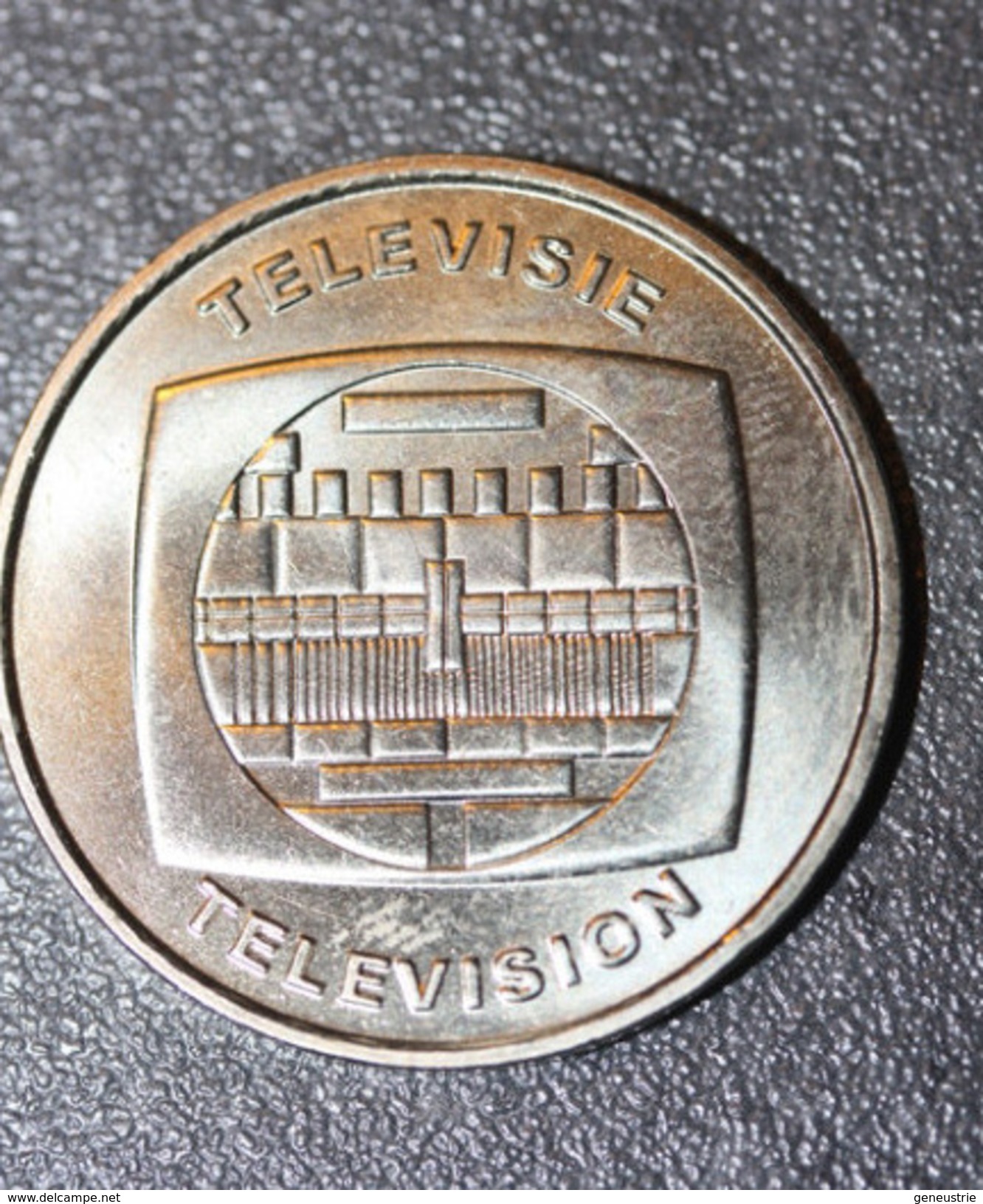 Jeton 50 Ans RTBF "Televisie - Télévision - 1953 - 2003"  Television Token - Télévision Belge - Belgique - Unternehmen