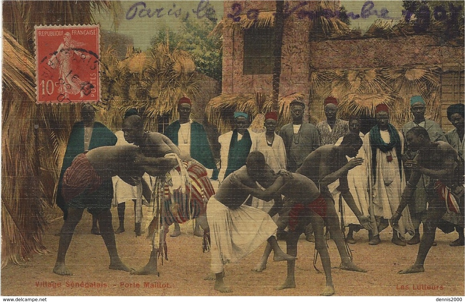 Village Sénégalais - Porte Maillot - Les LUTTEURS - LUTTE  - Carte Toilée - Ed. Roch Et Lyon, Neuilly Sur Seine - Wrestling