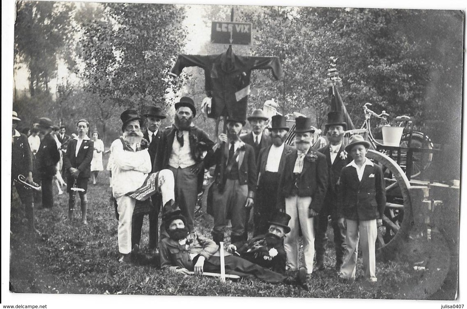 ROCLENGE SUR GEER Ou Environs (Belgique) Carte Photo Fete Groupe Déguisé Gros Plan - Bassenge