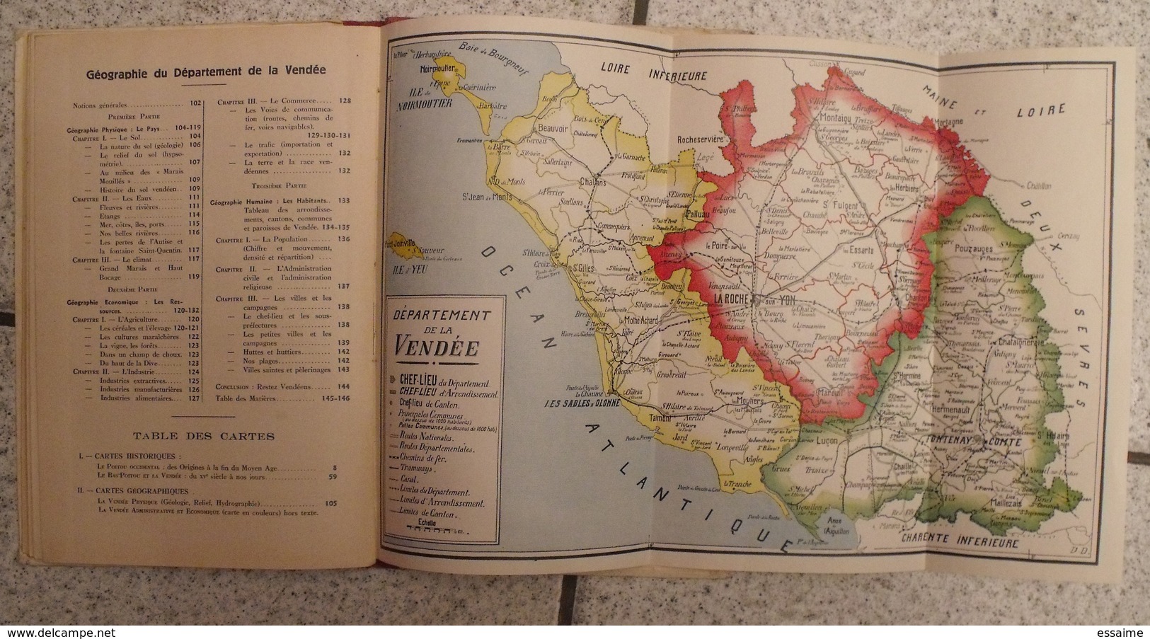 Notre Vendée. André Poirier. 1934. Fontenay le comte. carte dépliable