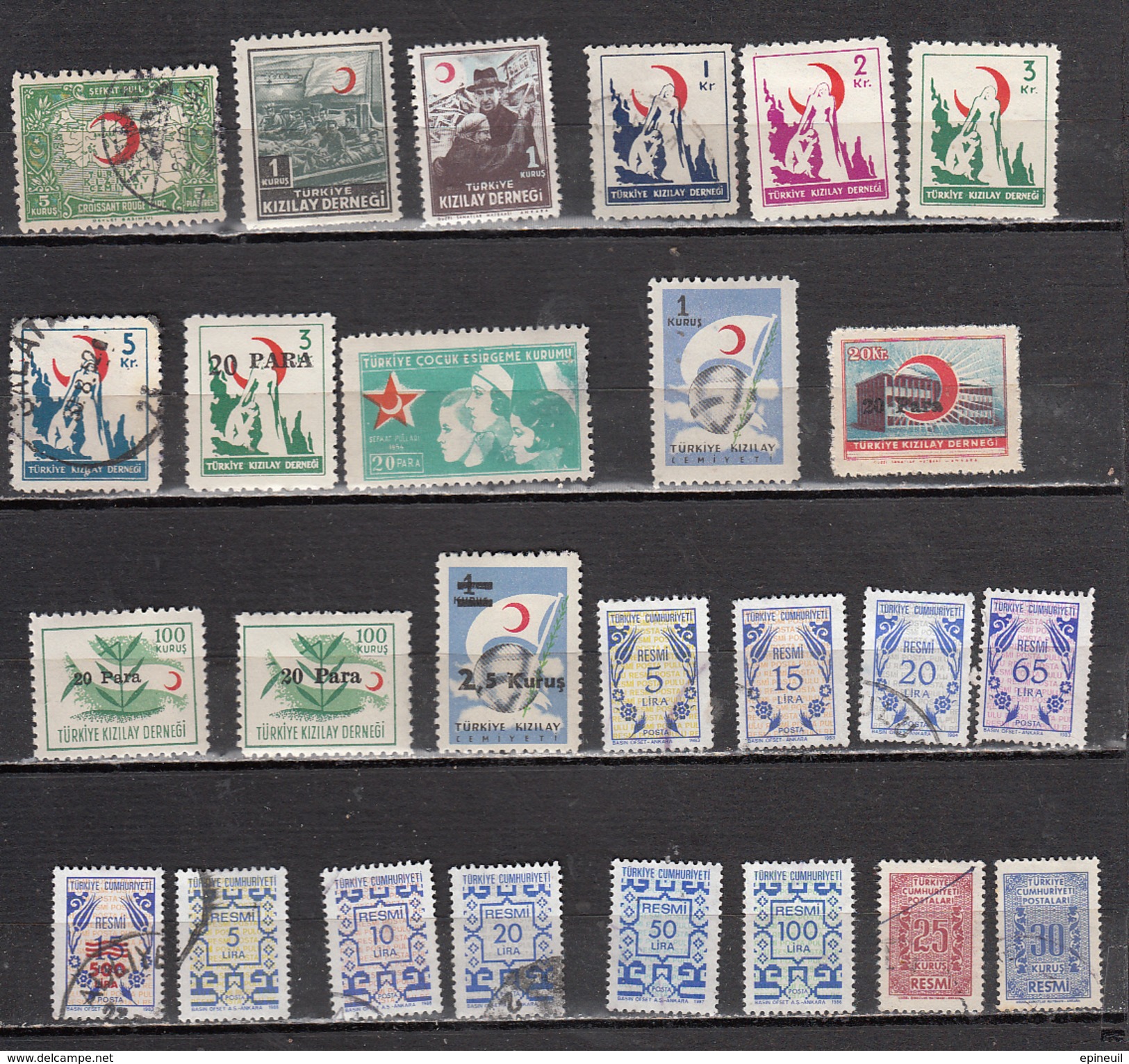 TURQUIE ° LOT DE 26 TIMBRES DIFFERENTS - Timbres De Bienfaisance