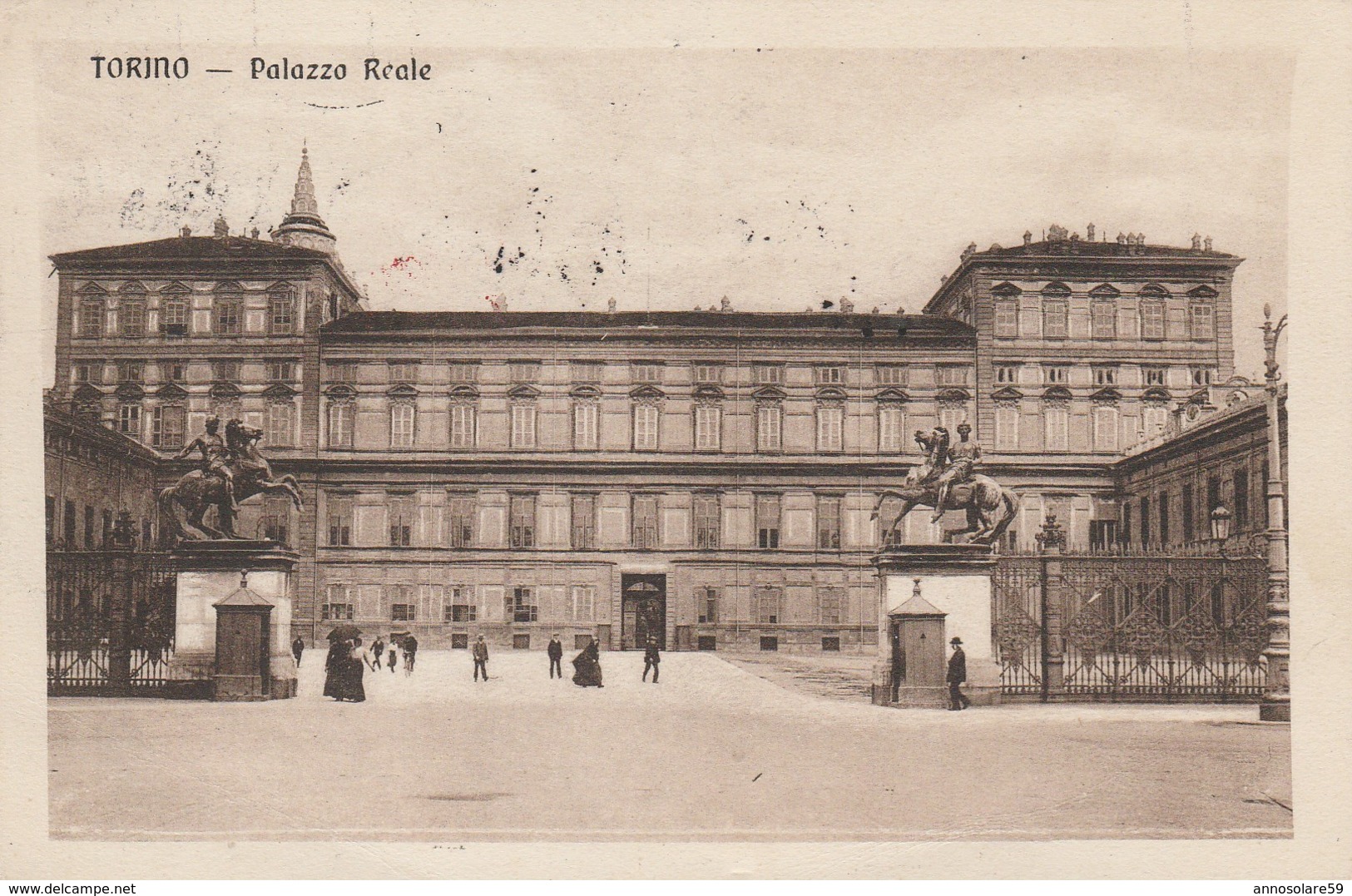 CARTOLINA: TORINO - PALAZZO REALE (MOVIMENTATA) - F/P - B/N - VIAGGIATA - LEGGI - Palazzo Reale