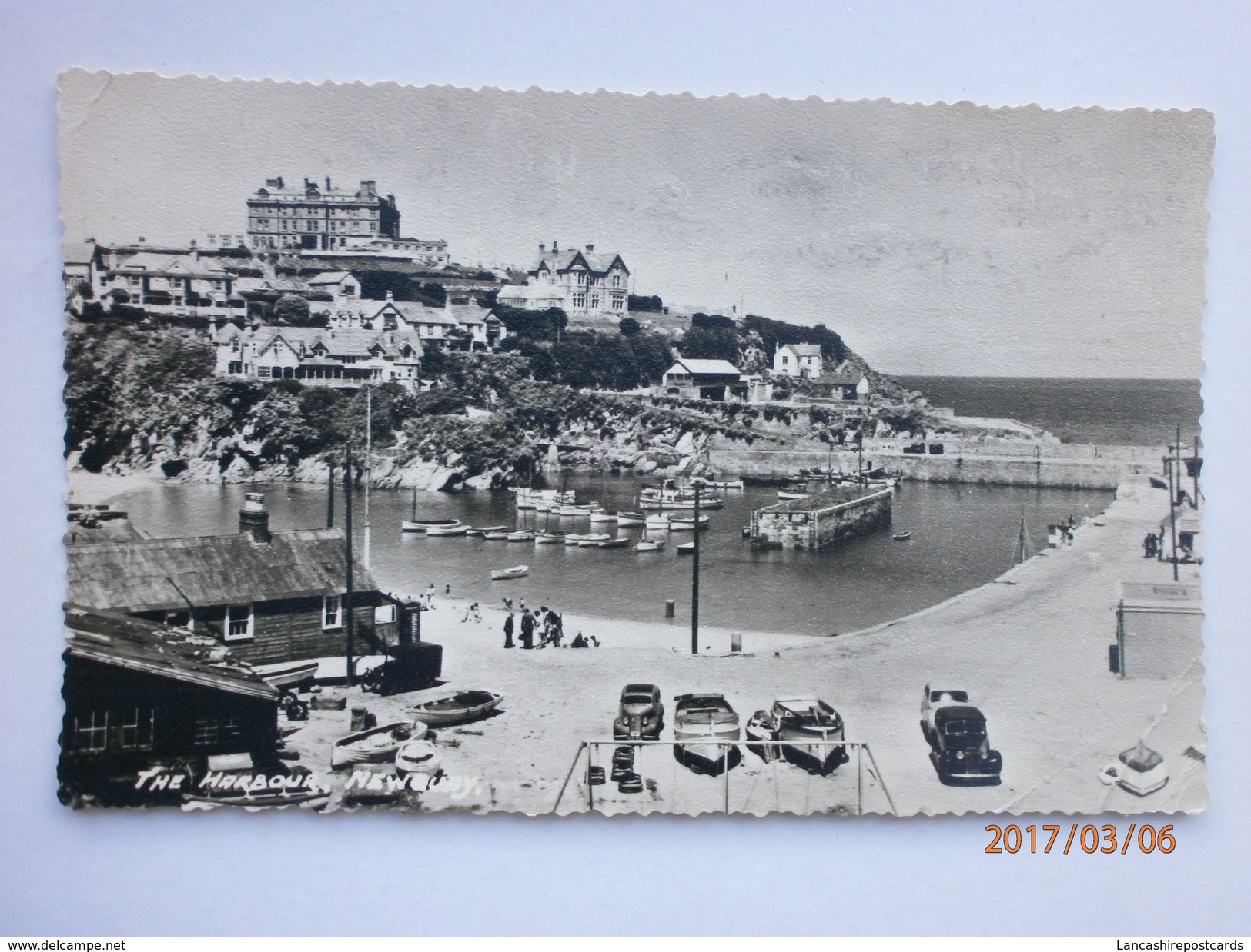 Postcard The Harbour Newquay Cornwall  Photo By Peacock Of Devizes PU 1953 My Ref B1939 - Newquay