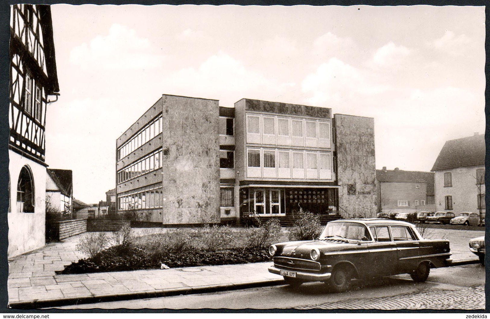 A1457 - Alte Ansichtskarte - Schifferstadt  Rathaus - Fahrzeug Auto PKW - Opel Record ? - N. Gel TOP - Schifferstadt