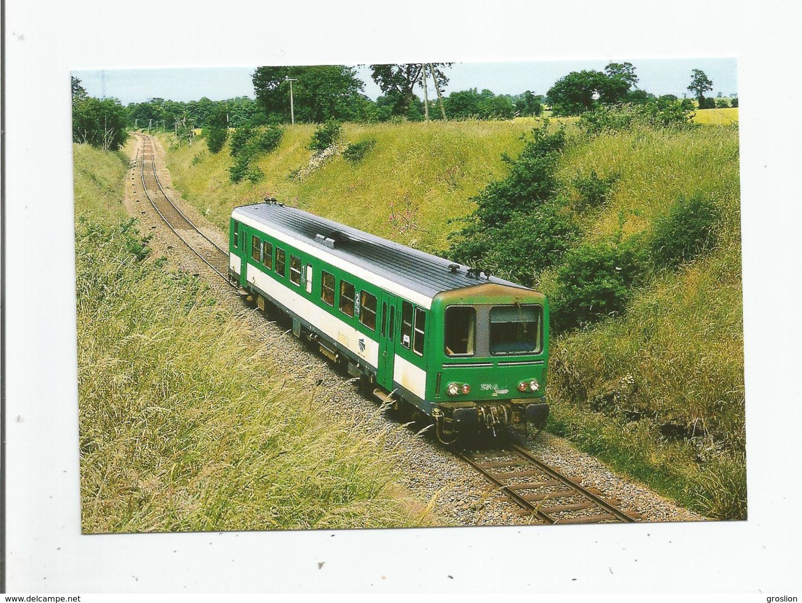 L'AUTORAIL X 2143 ST BRIEUC-DINAN APPROCHE DE PLANCOET (22) 404    JUIN 98 - Plancoët