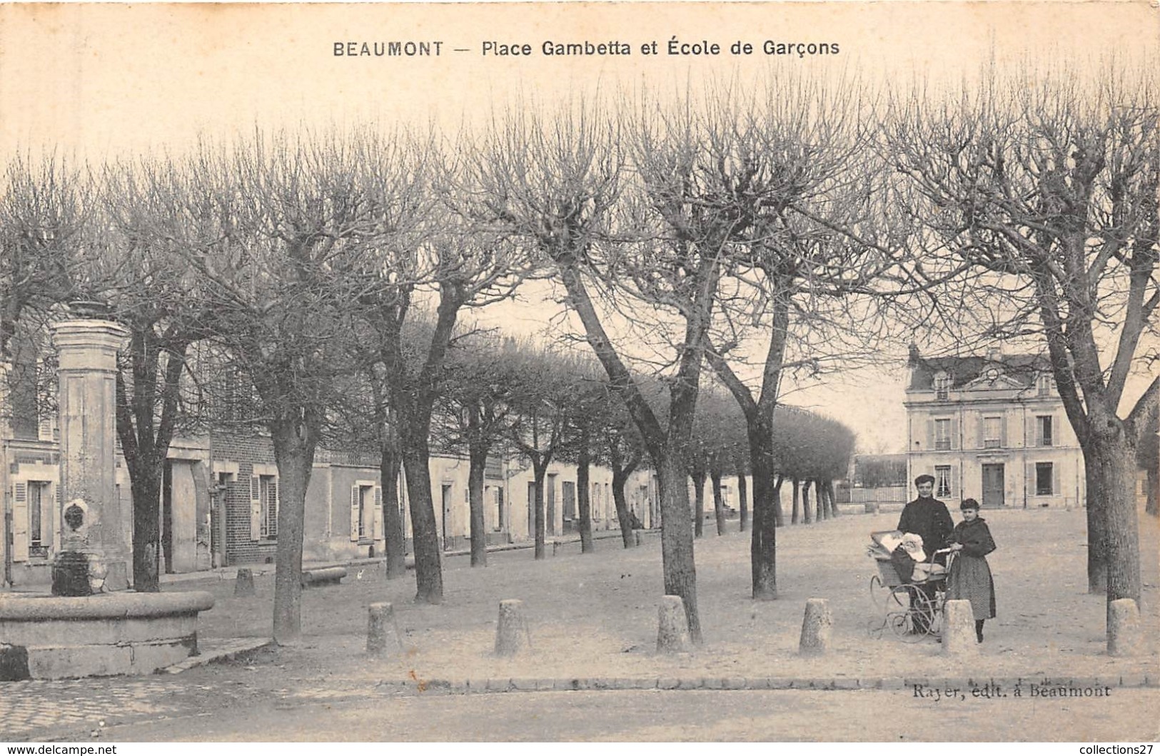 95-BEAUMONT-SUR-OISE- LA PLACE GAMBETTA ET ECOLE DE GARCONS - Beaumont Sur Oise