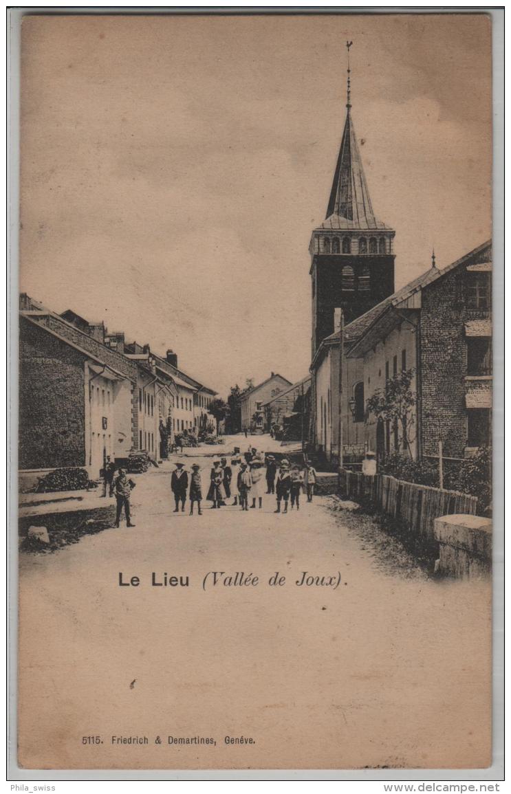 Le Lieu (Vallee De Joux) Partie De Village Animee - Le Lieu