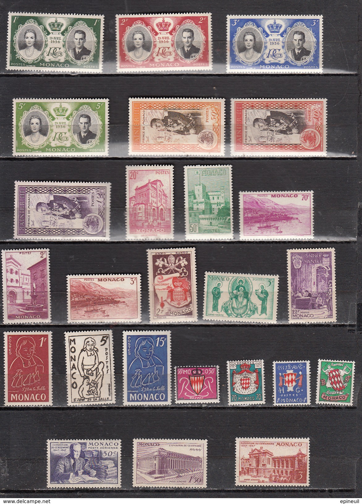 MONACO * LOT DE 25 TIMBRES DIFFERENTS - Collections, Lots & Series