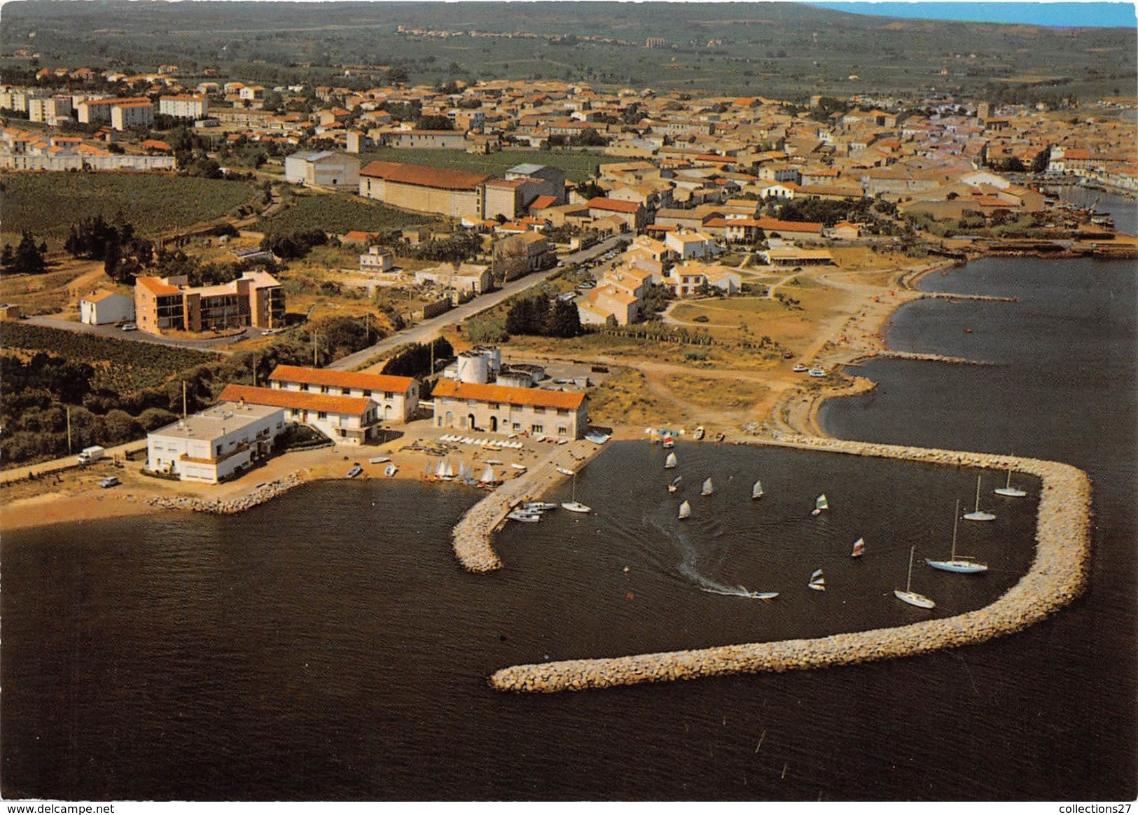 34-MEZE- VUE AERIENNE, DE LA STATION ESTIVALE , ECOLE DE VOILES - Mèze