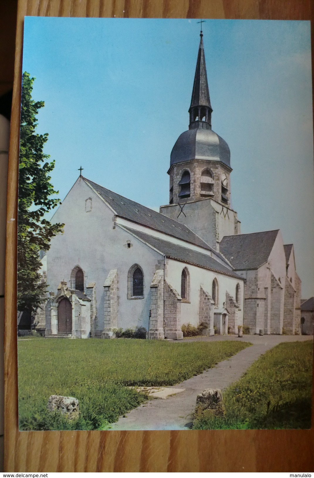 D 45 - Le Gatinais Artenay - L'église Saint Victor - Artenay