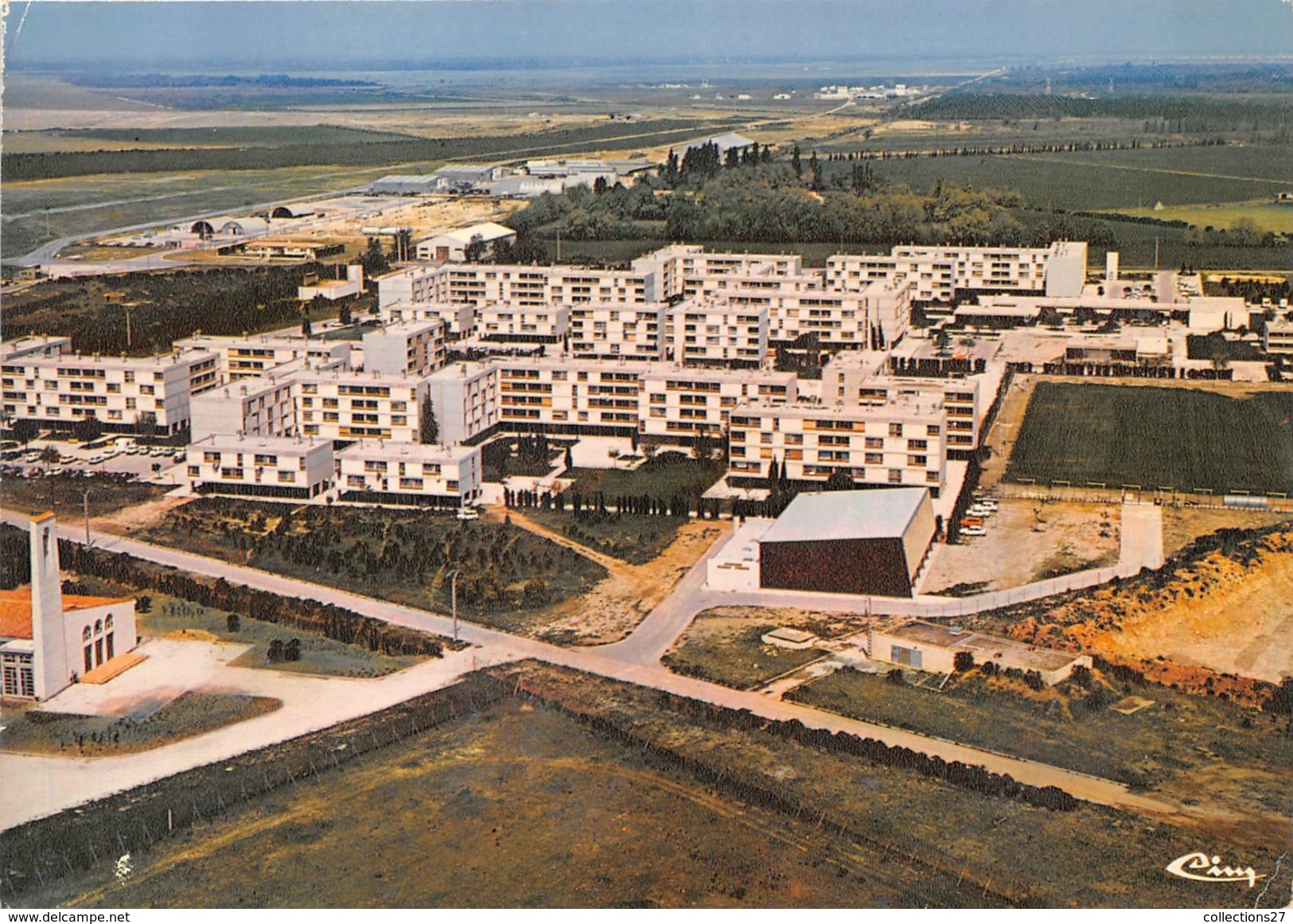 13-ISTRES- VUE GENERALE AERIENNE DE LA CITE BAYANNE - Istres