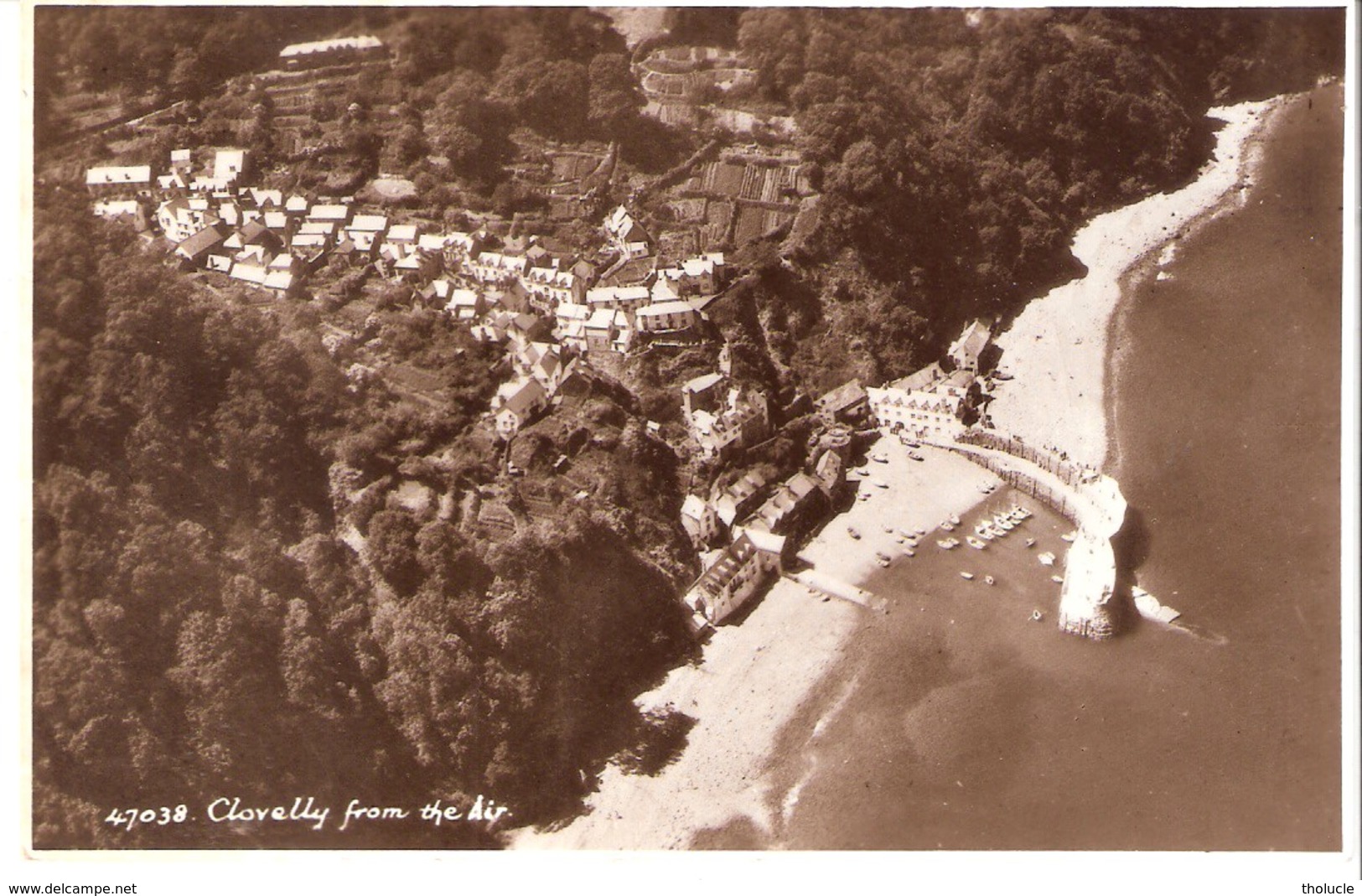 Angleterre-Clovelly-Devon)- 1956-The Village From The Air - Clovelly