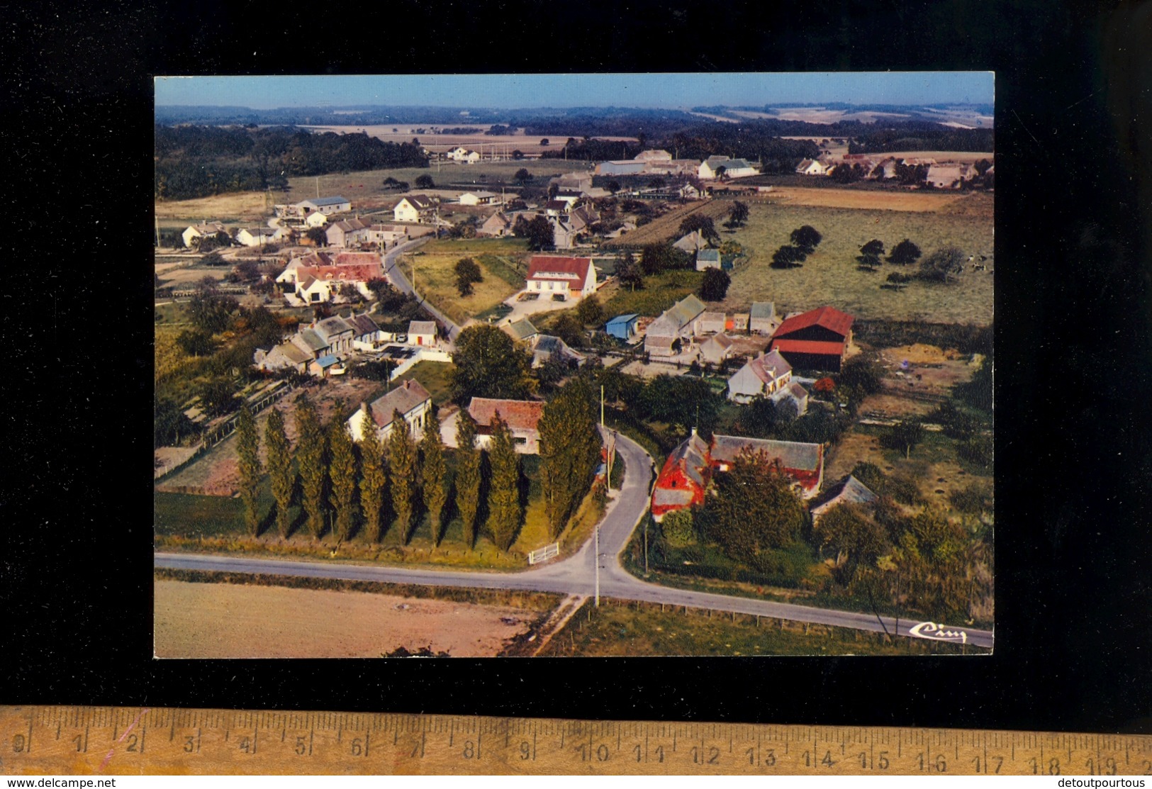 VILLEBOUGIS Yonne 89 : Vue Générale Aérienne - Villebougis