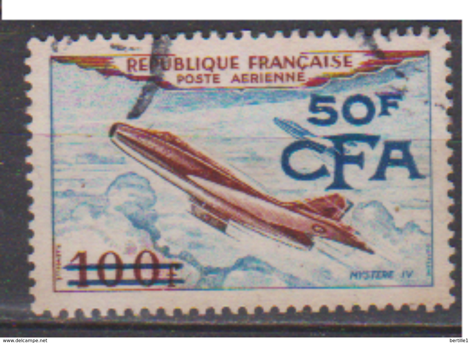 REUNION              N°   PA  52     ( 8 )       OBLITERE         ( O    3046 ) - Airmail