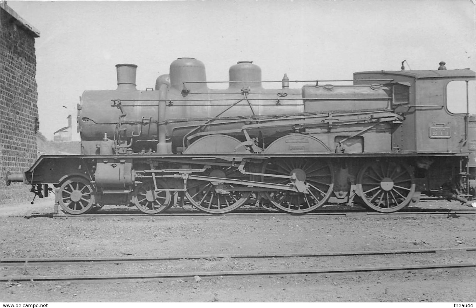 ¤¤  -  Carte-Photo Non Située D'une Locomotive En Gare  -  P.L.M.  -  Train , Chemin De Fer   -  ¤¤ - Materiaal