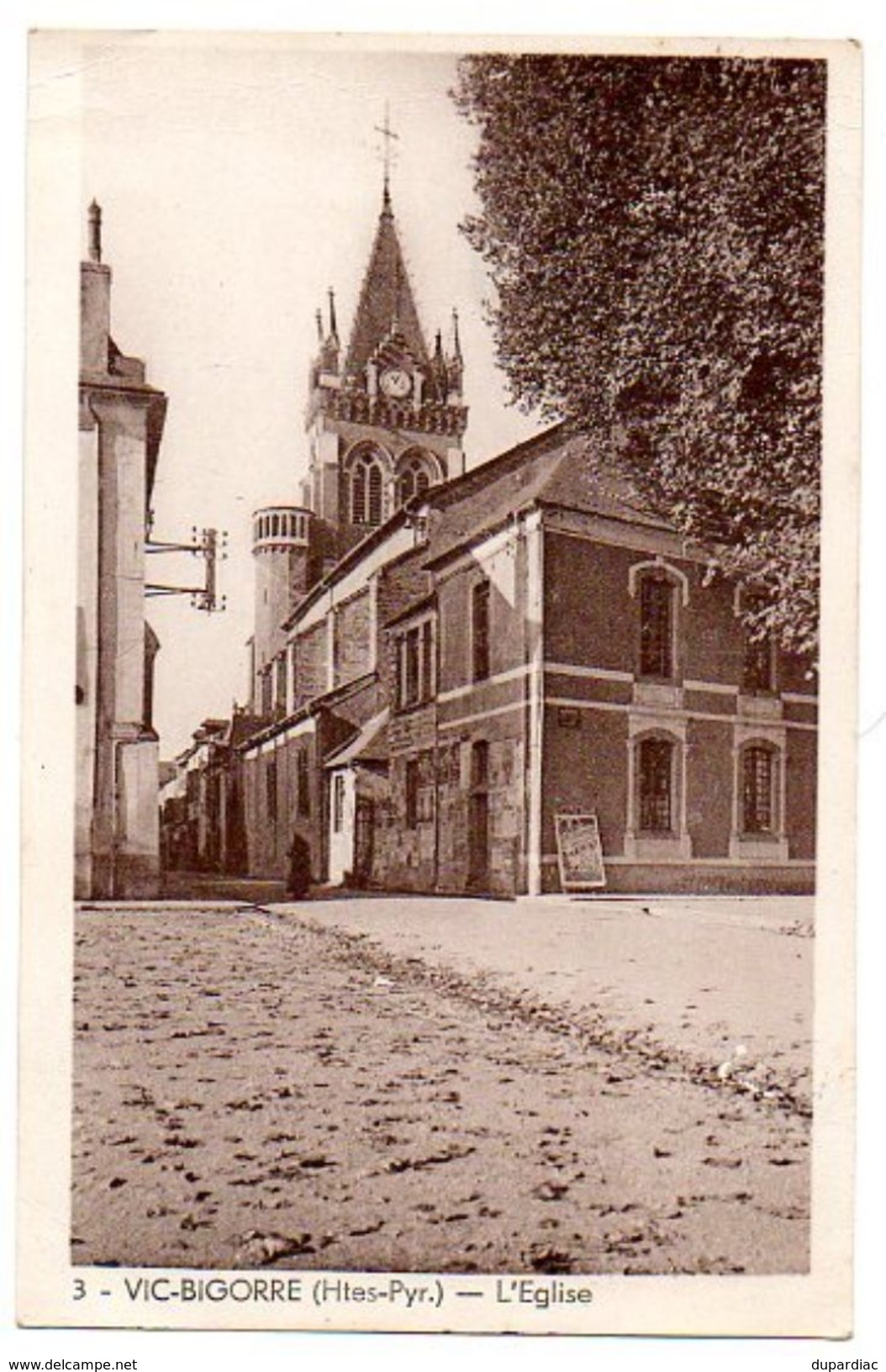 65 - Hautes Pyrénées / VIC-BIGORRE -- L'Eglise ( N° 3, Editeur ? ) - Vic Sur Bigorre