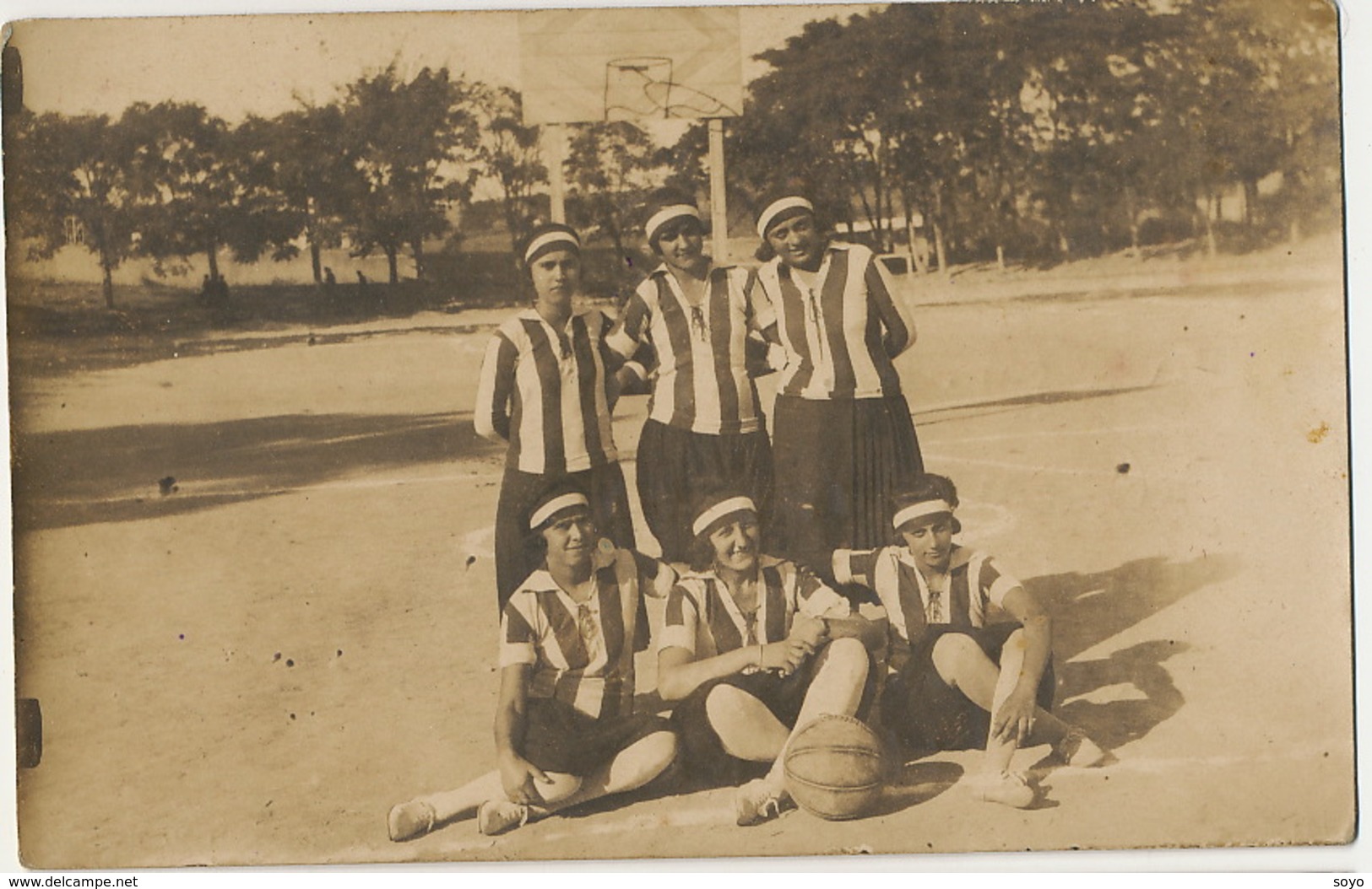 Real Photo Basket Ball Players Women Team  " Tica " Club Varna Bulgaria - Basketbal