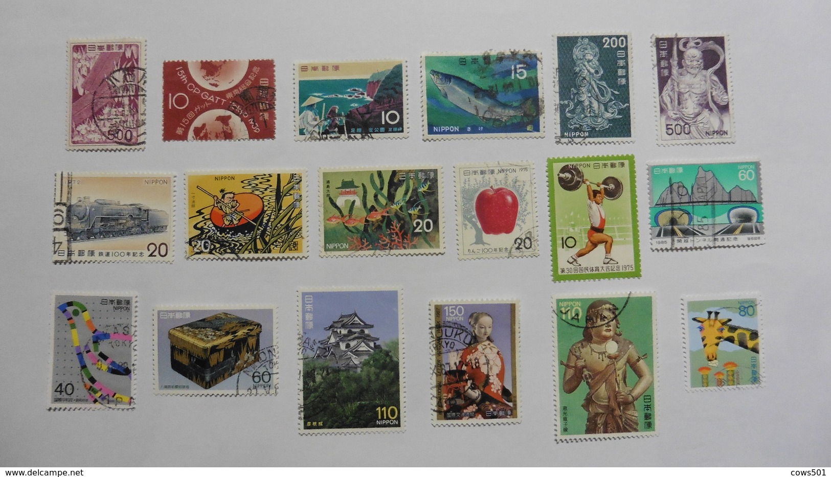 Japon : 18 Timbres Oblitérés - Collections, Lots & Séries