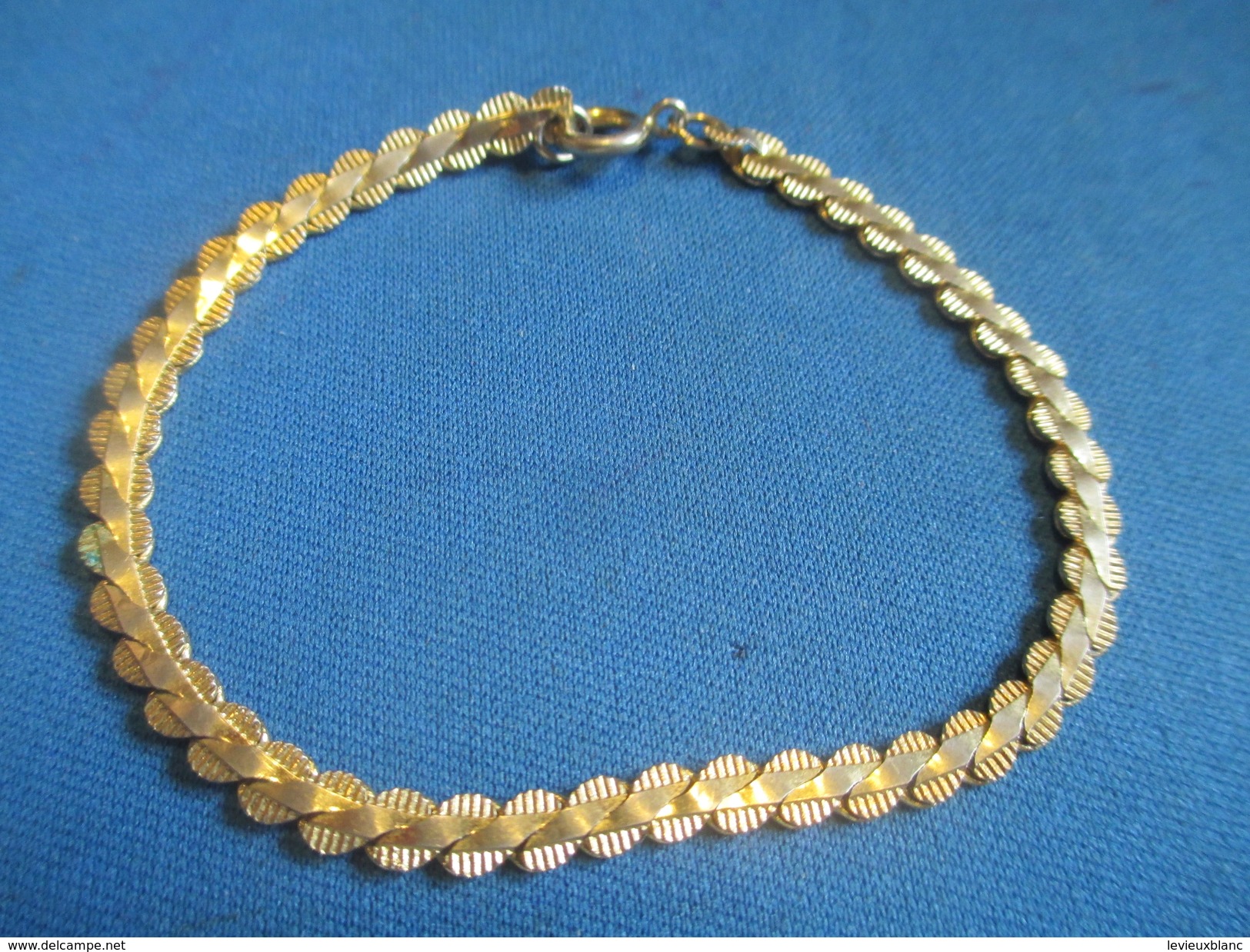 Bijoux Fantaisie/Petit Bracelet /Métal Doré/Mailles Biseau/18 Cm / Vers 1970-1980     BIJ64 - Armbänder