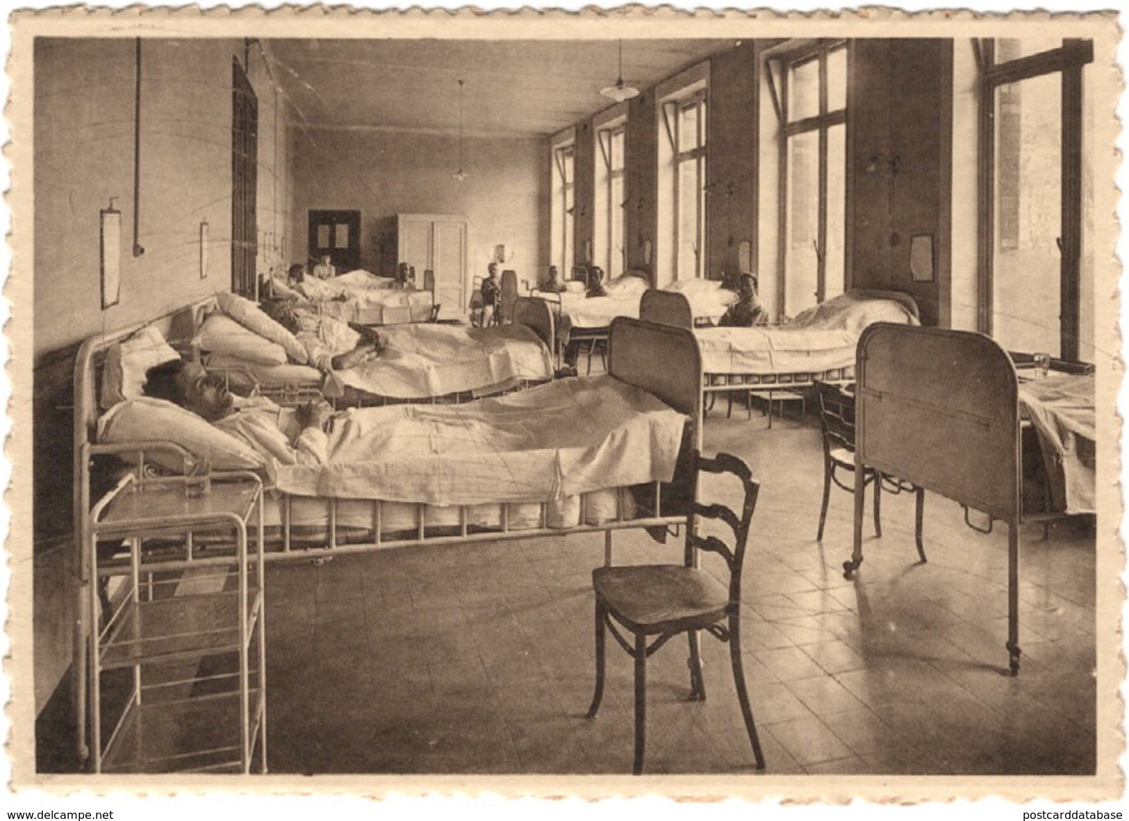 Hôpital De La Caisse Commune D\'Assurance Des Charbonnages Du Couchant De Mons à Boussu - Salle De Blessés No5 - Boussu