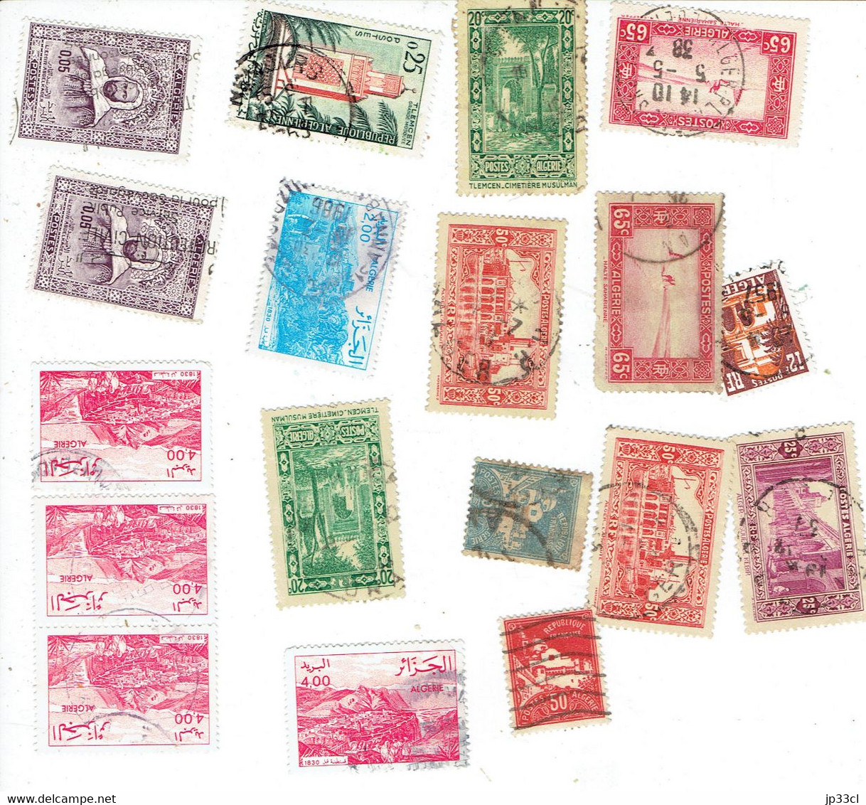 Petite Collection De 60 Timbres D'Algérie (toutes Dates) Oblitérés (5 Scans) - Lots & Serien