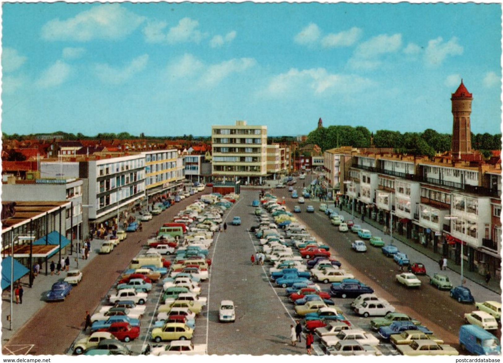 Roosendaal Nieuwe Markt - & Old Cars - Roosendaal