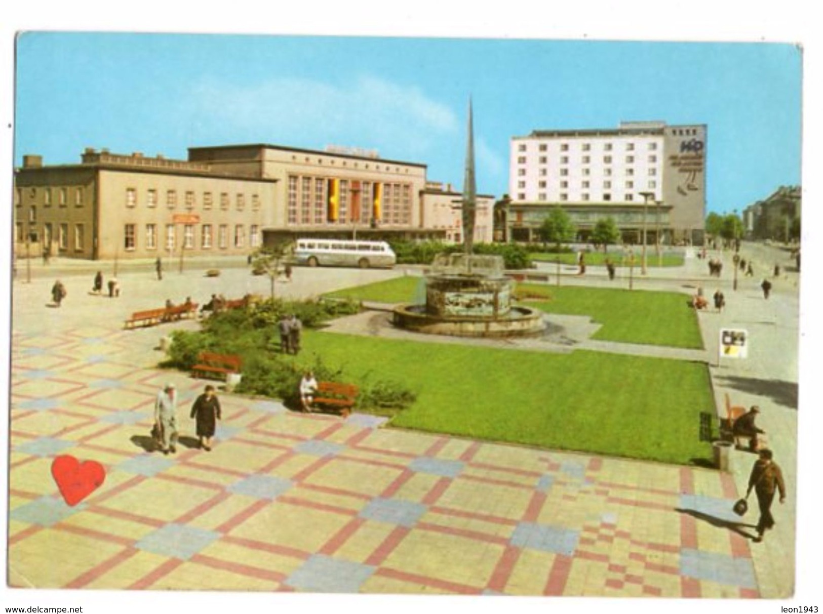 18487-LE-ALLEMAGNE-Merseburg-Gagarinplatz-------------------animée-autobus - Merseburg