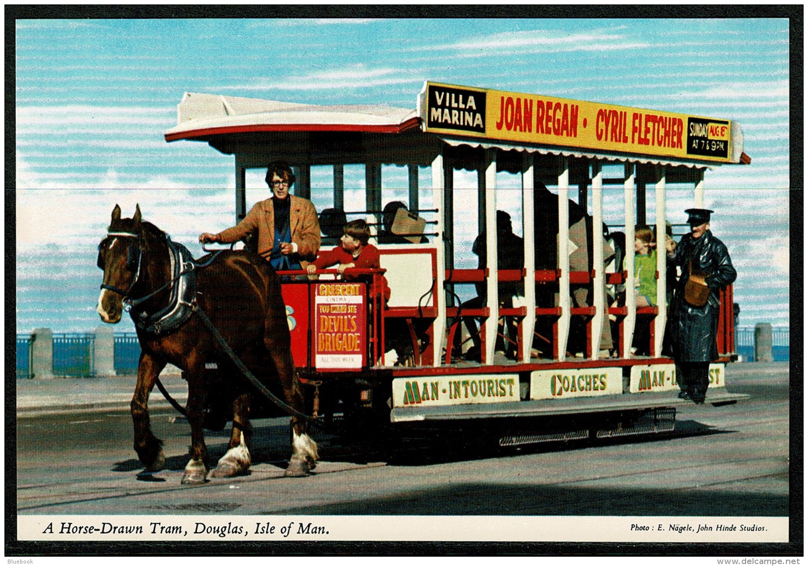 RB 1179 - 4 X Isle Of Man Postcards - Sunset At Peel - Douglas At Night - Douglas &amp; Tram - Ile De Man