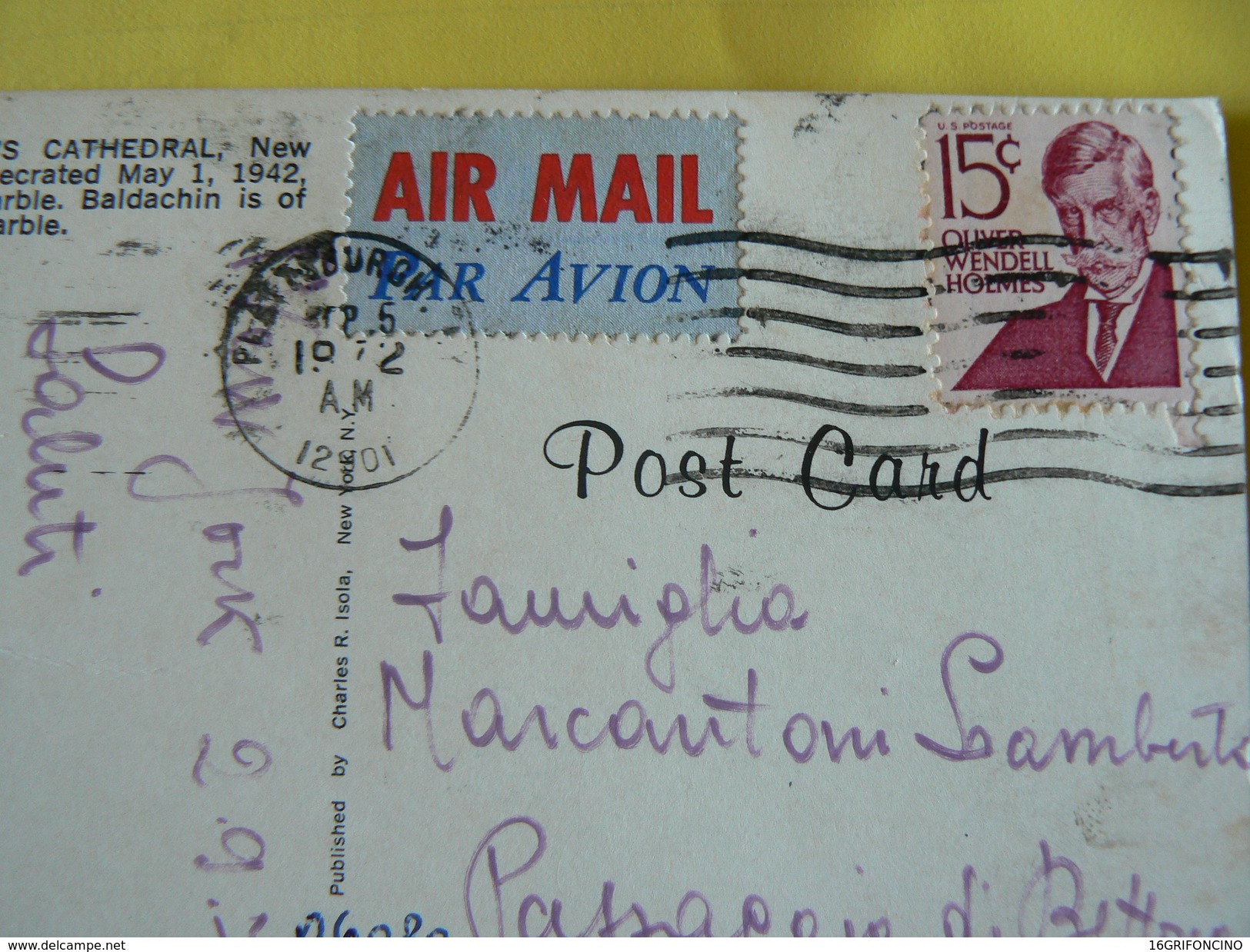 1972  SMALL  POSTALCARD  FLY FROM  NEW YORK TO ITALY..... OF SANCTUARY OF SAN PATRICK'S CATHEDRAL IN N.Y.... - Kirchen