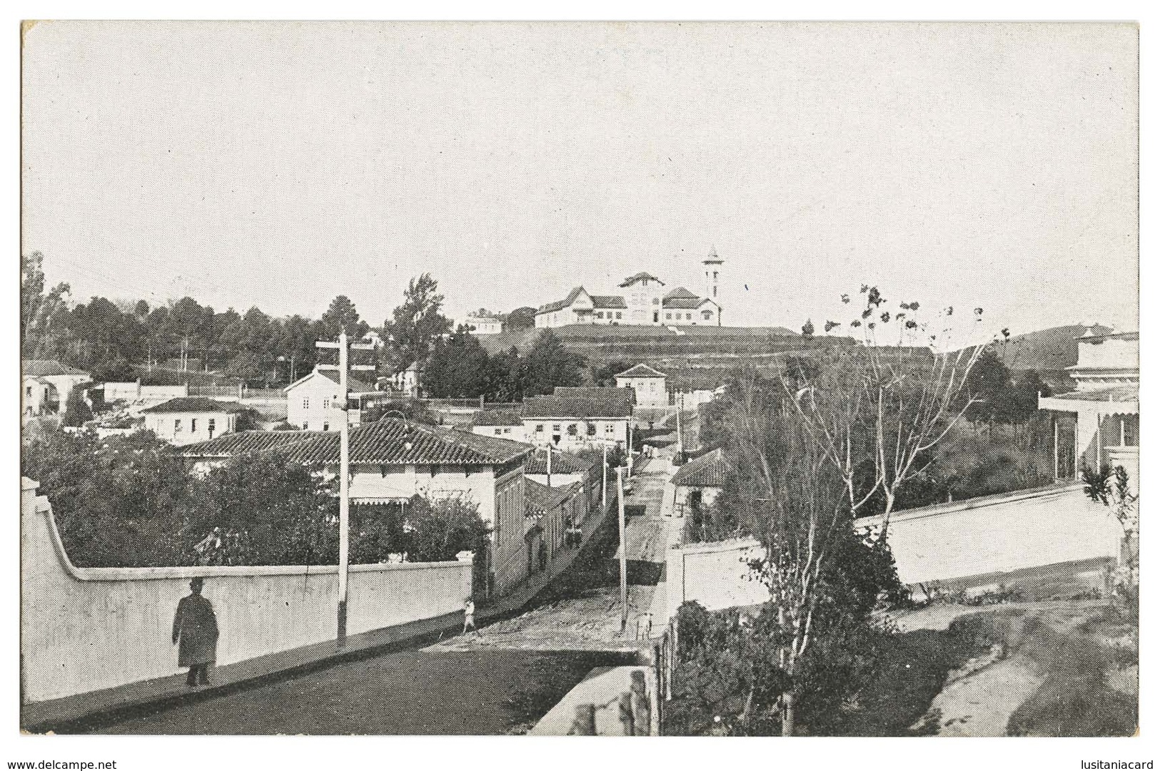 MINAS GERAIS - BARBACENA - Aprendizado Agricola E Rua Monsenhor João Gonçalves. Carte Postale - Belo Horizonte