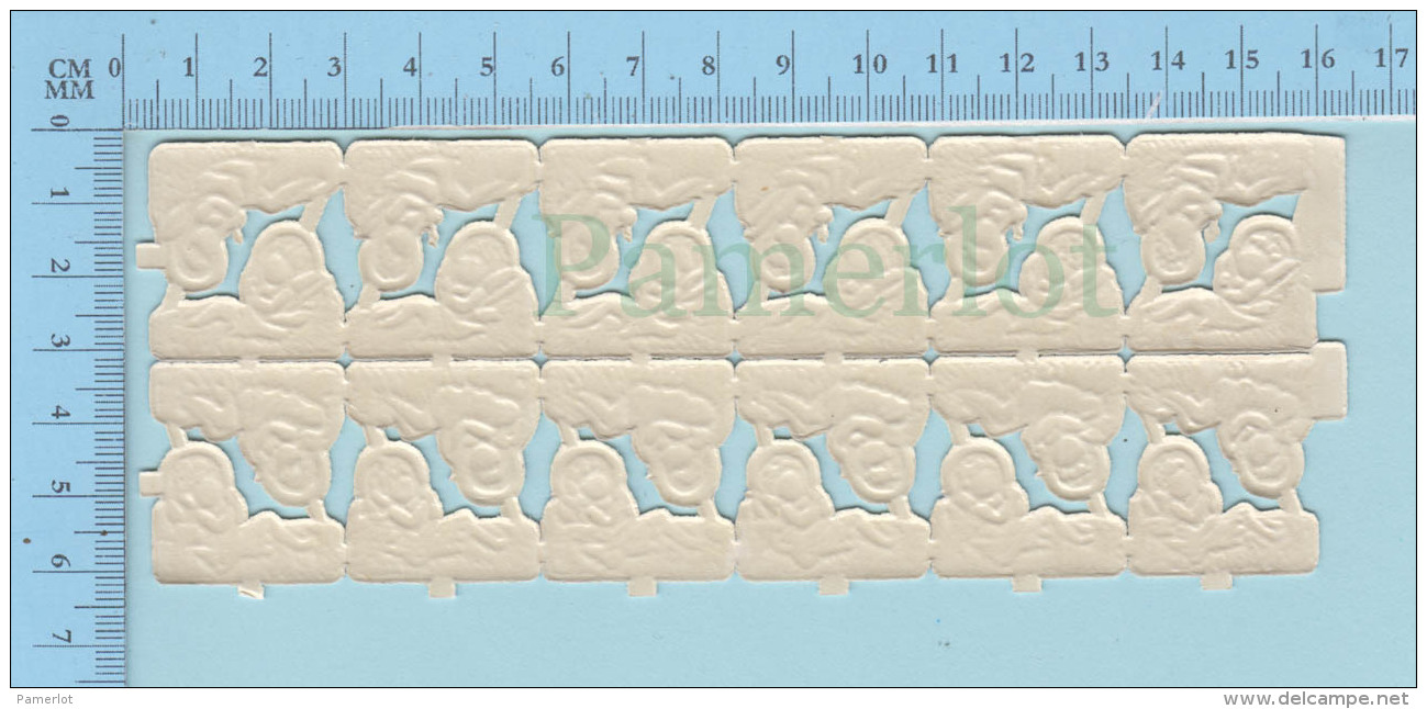 Religion -Decoupis Gaufré Chromo # 959, Made In England ,24 X Enfant Jésus Dans Sa Crèche - Holy Card, Santini - Motiv 'Weihnachten'