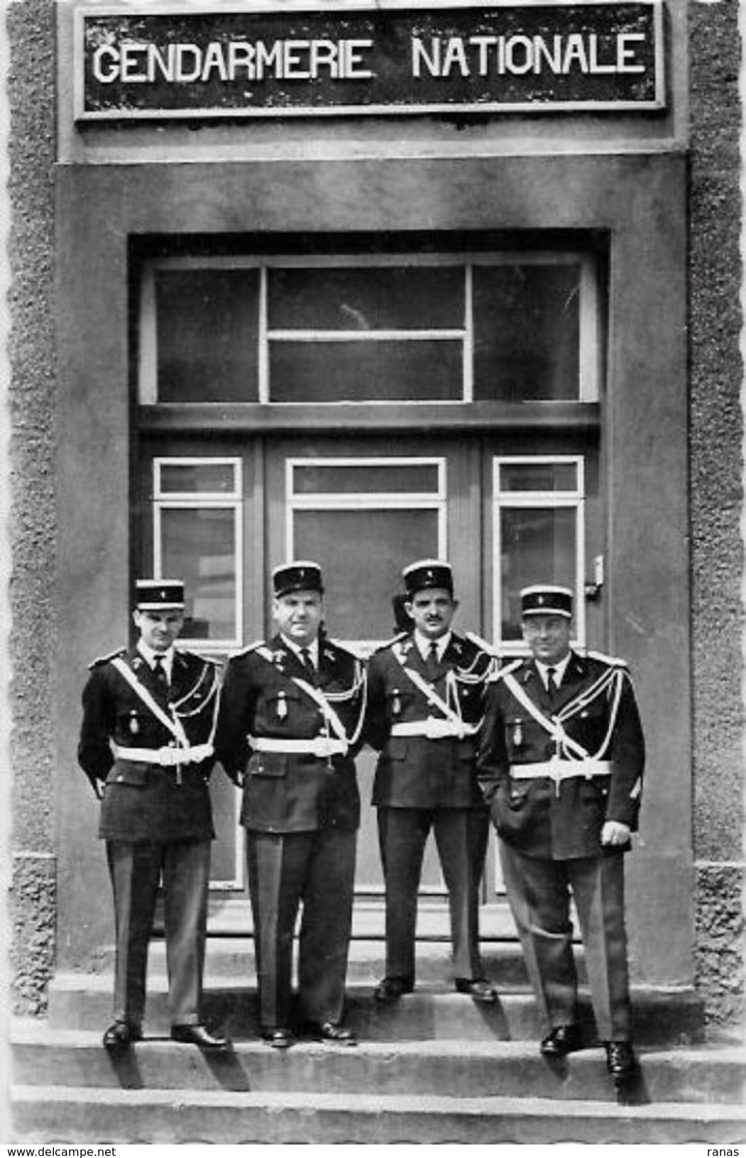 CPSM Saint Pierre Et Miquelon Non Circulé Jean Briand 11 Gendarmes Gendarmerie - Saint Pierre And Miquelon