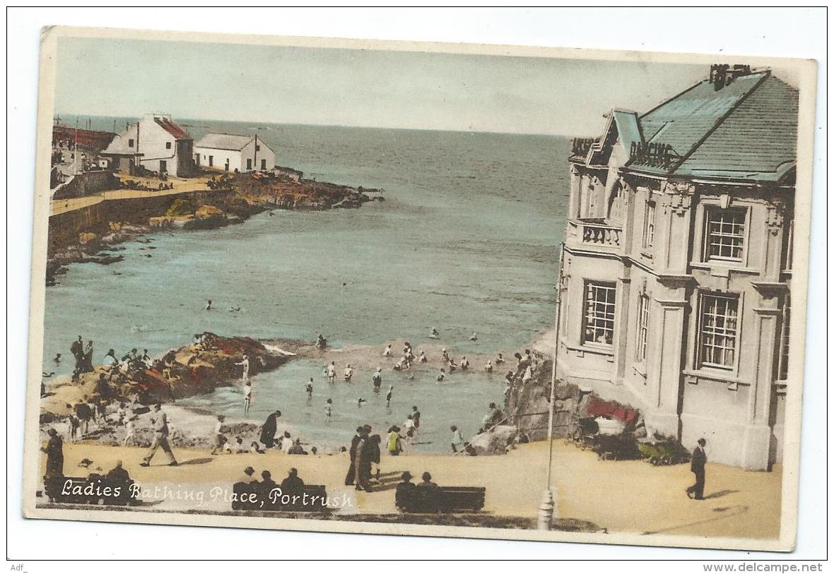 CPA COLORISEE LADIES BATHING PLACE, PORTRUSH, ANTRIM, IRLANDE DU NORD, ROYAUME UNI - Antrim